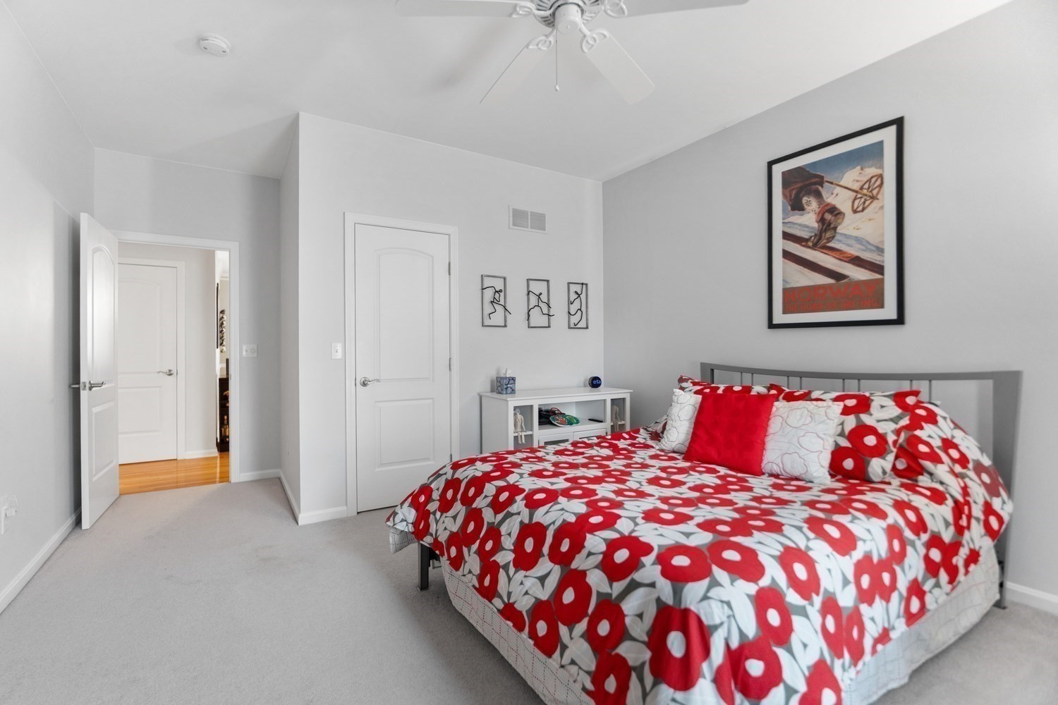 30 Summerfield Drive # 30 Property Photo 14