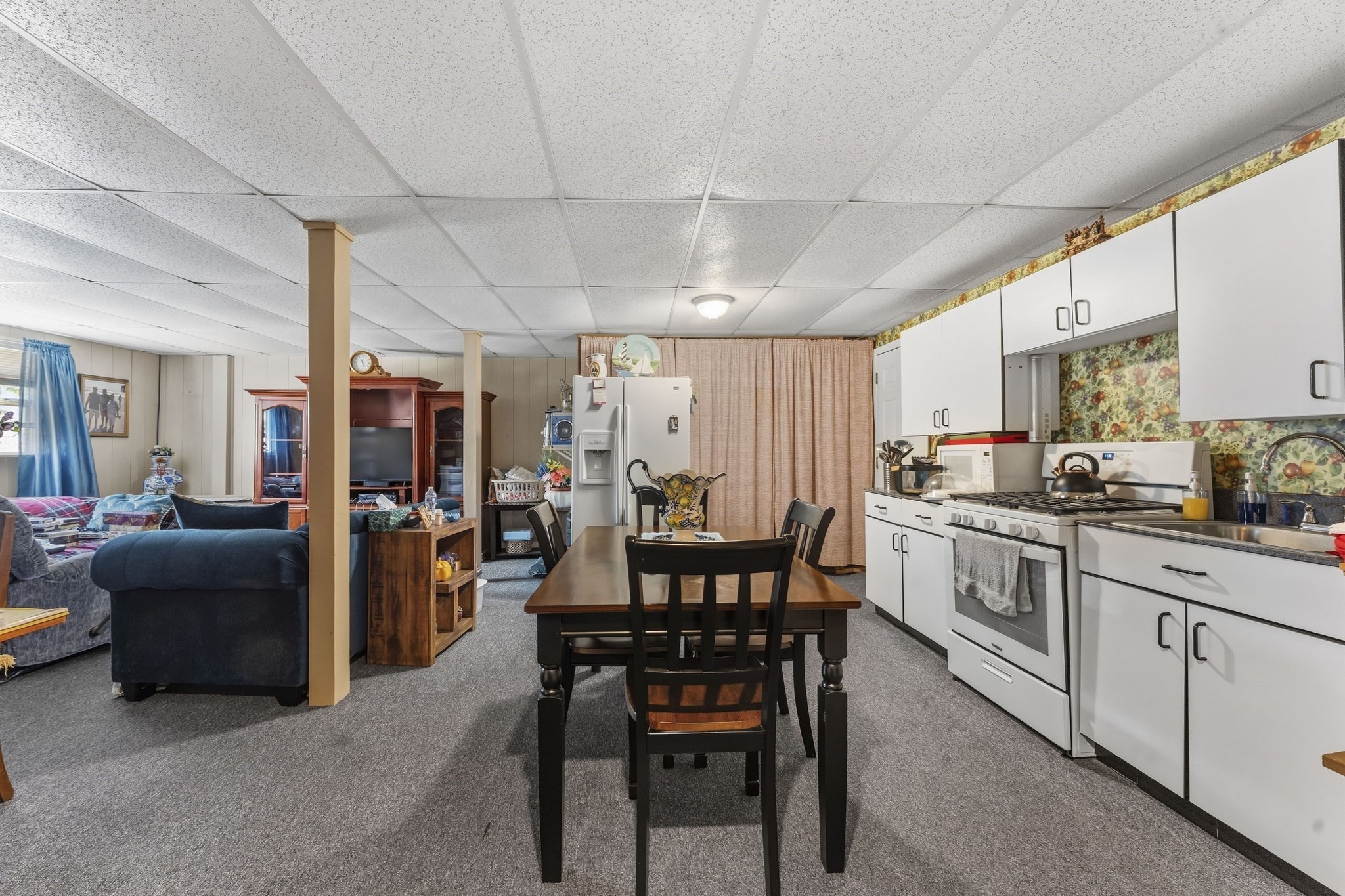 123 Acushnet Av Property Photo 33