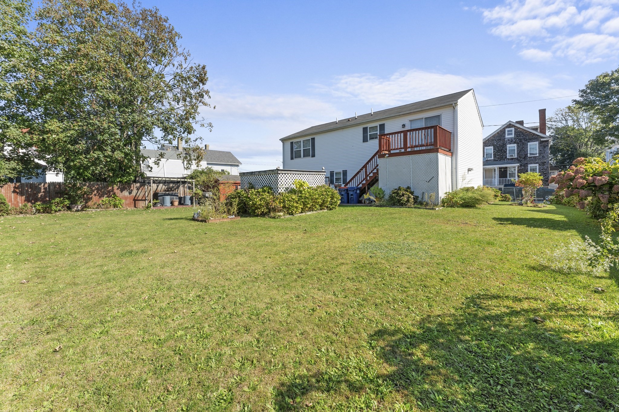 123 Acushnet Av Property Photo 42
