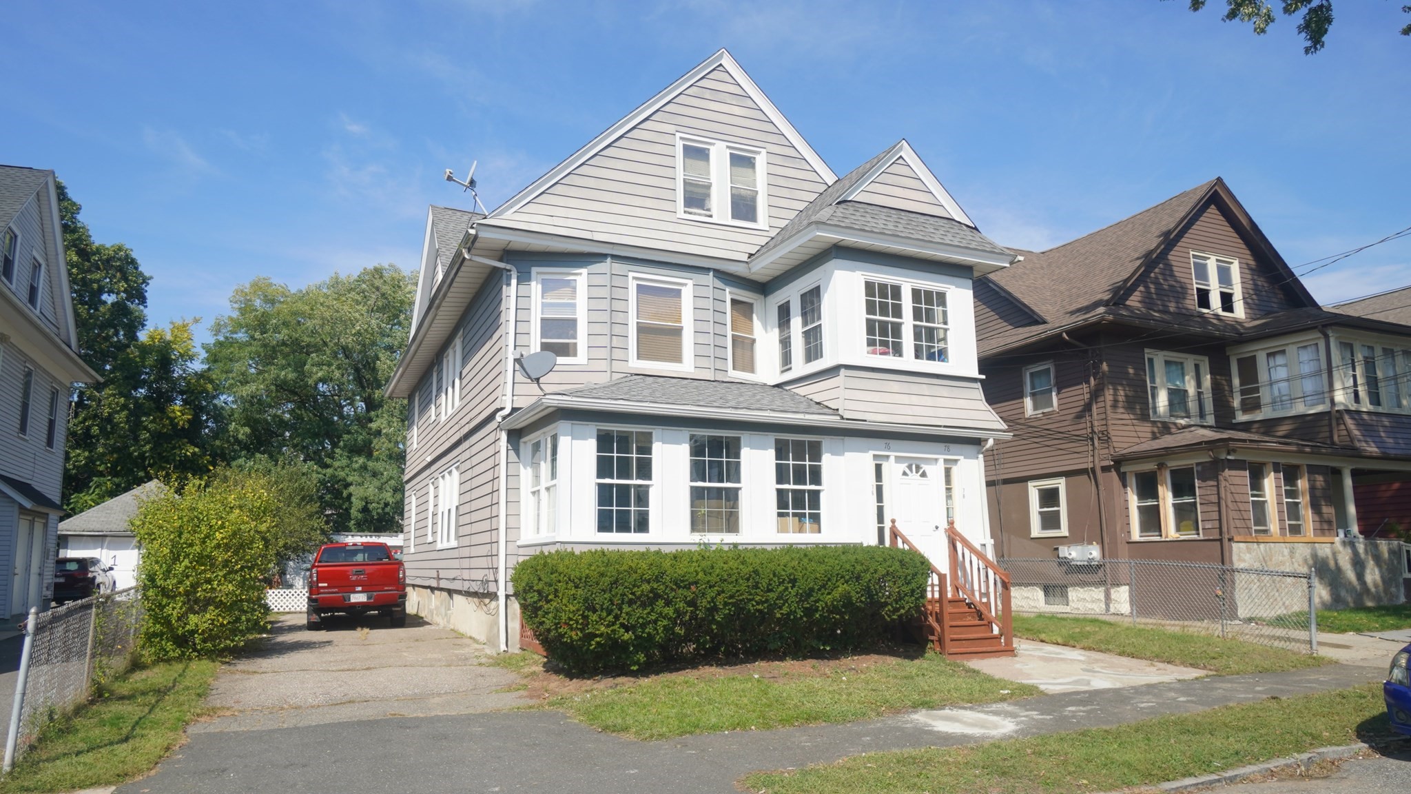 76-78 Silver St Property Photo 1
