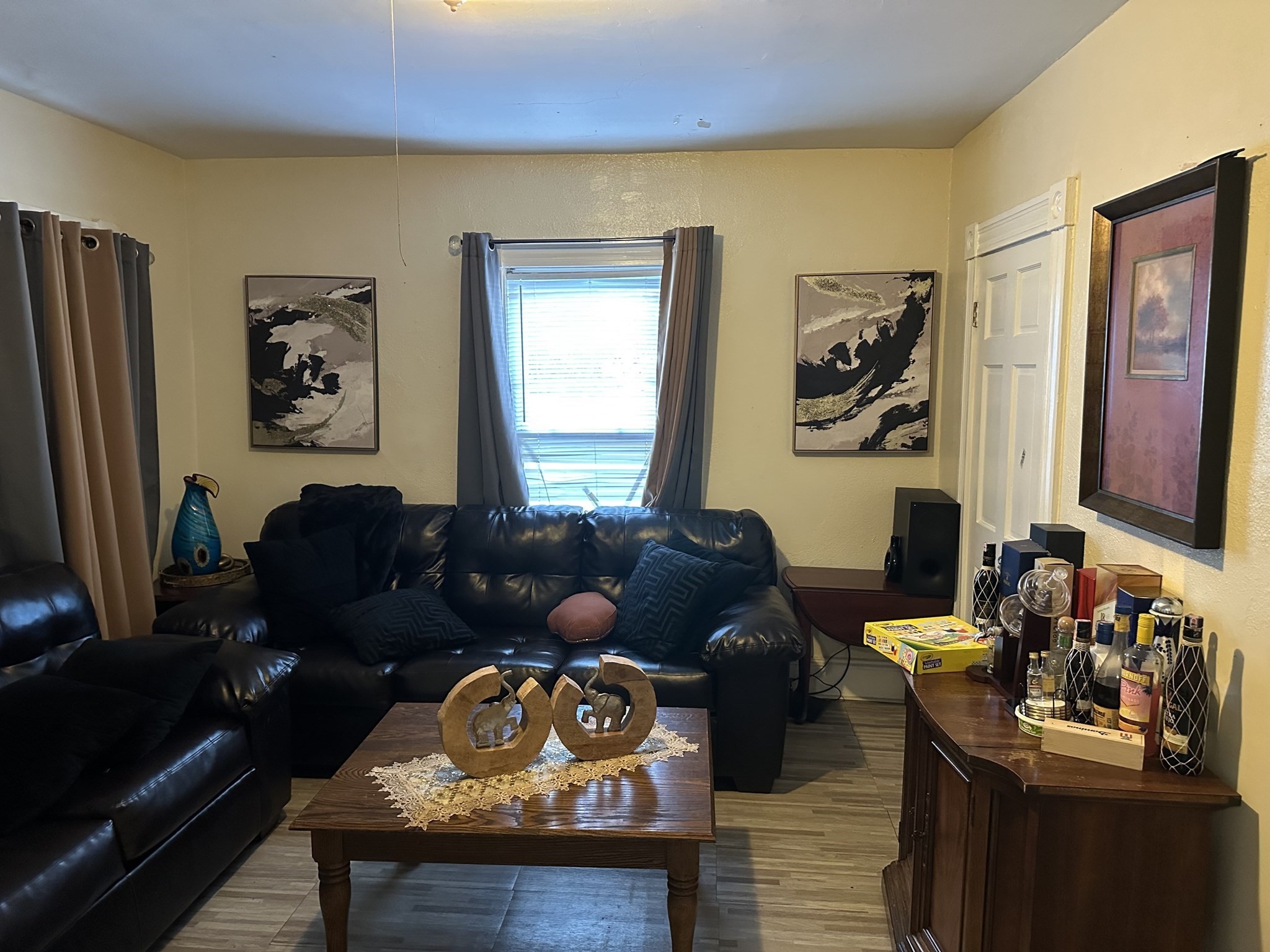 60 Lunenburg St Property Photo 3