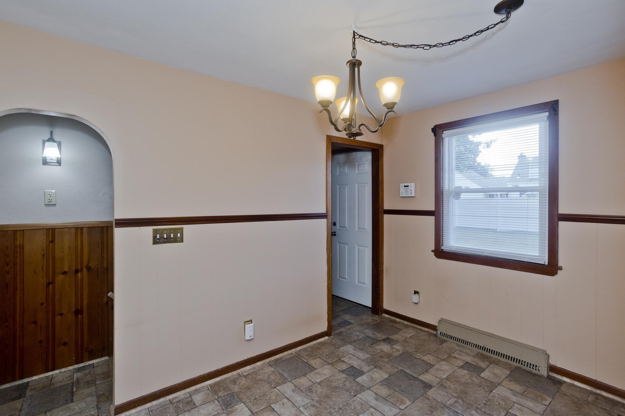 29 Marguerite St Property Photo 7