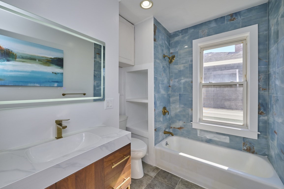 14 Westford St # 2 Property Photo 11