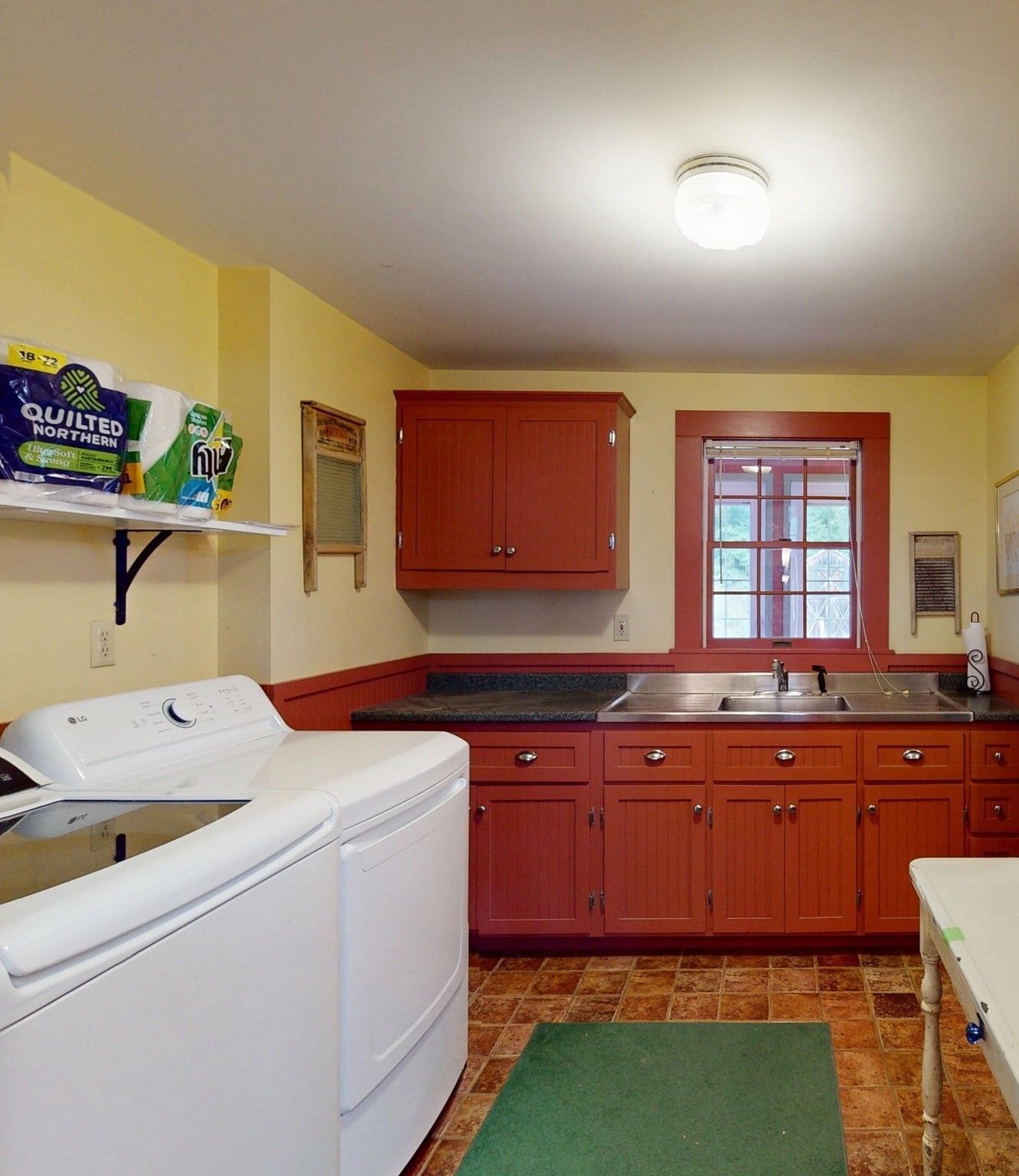 337 Log Plain Rd Property Photo 4