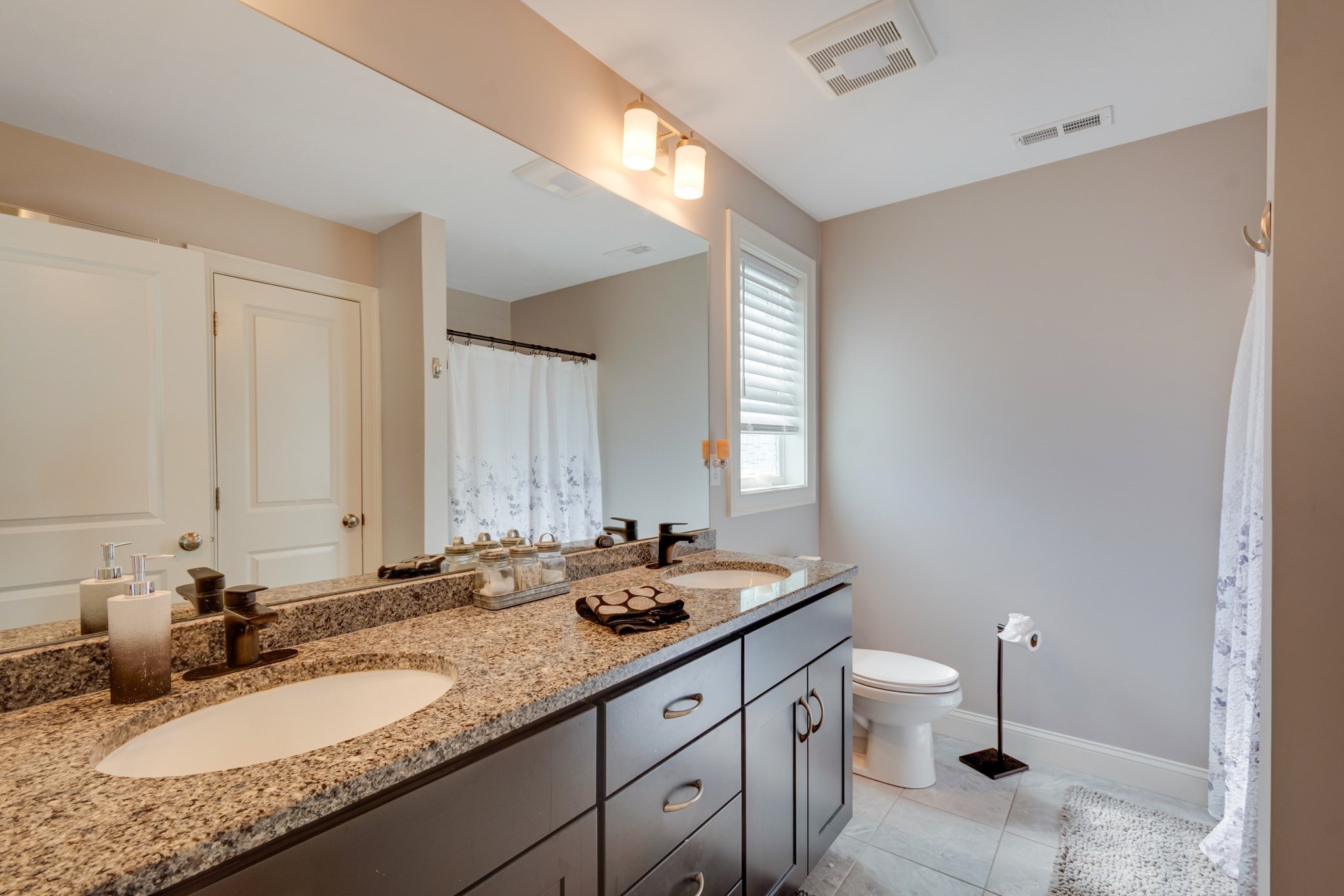 1409 Kenwood Way # 1409 Property Photo 28