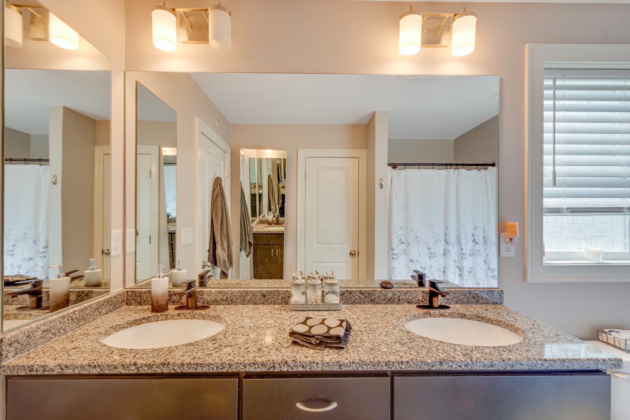 1409 Kenwood Way # 1409 Property Photo 29