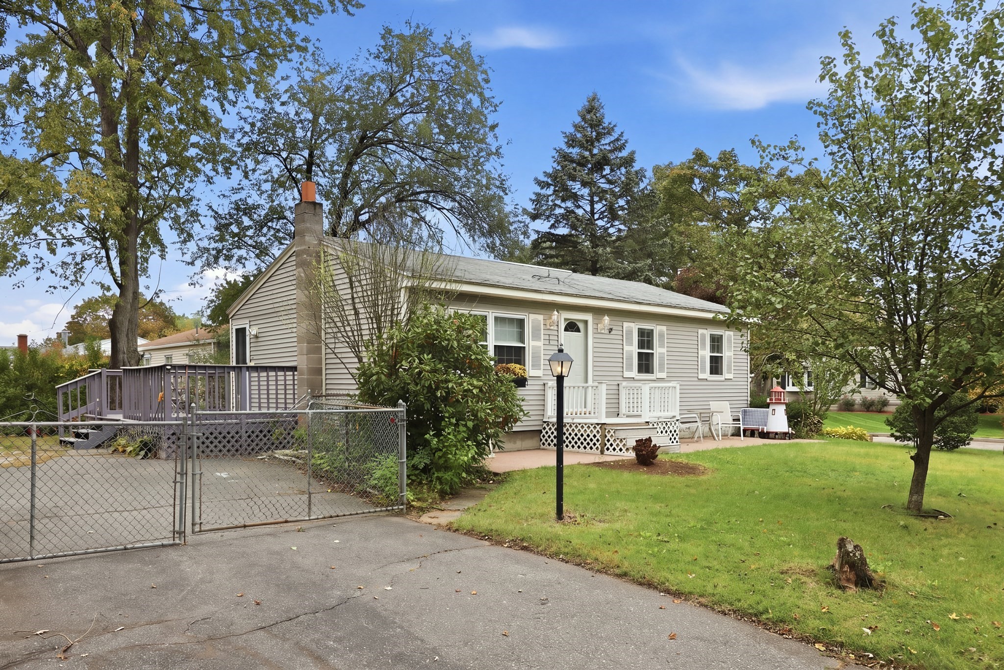 50 Finch Rd Property Photo 1