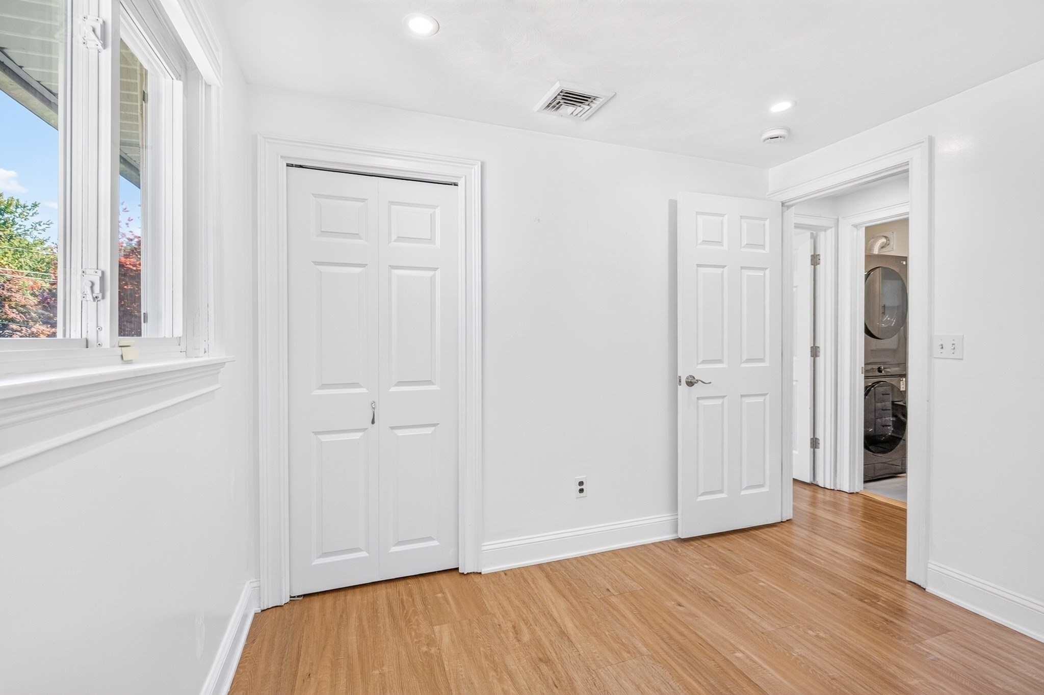 15 Roger Rd Property Photo 27