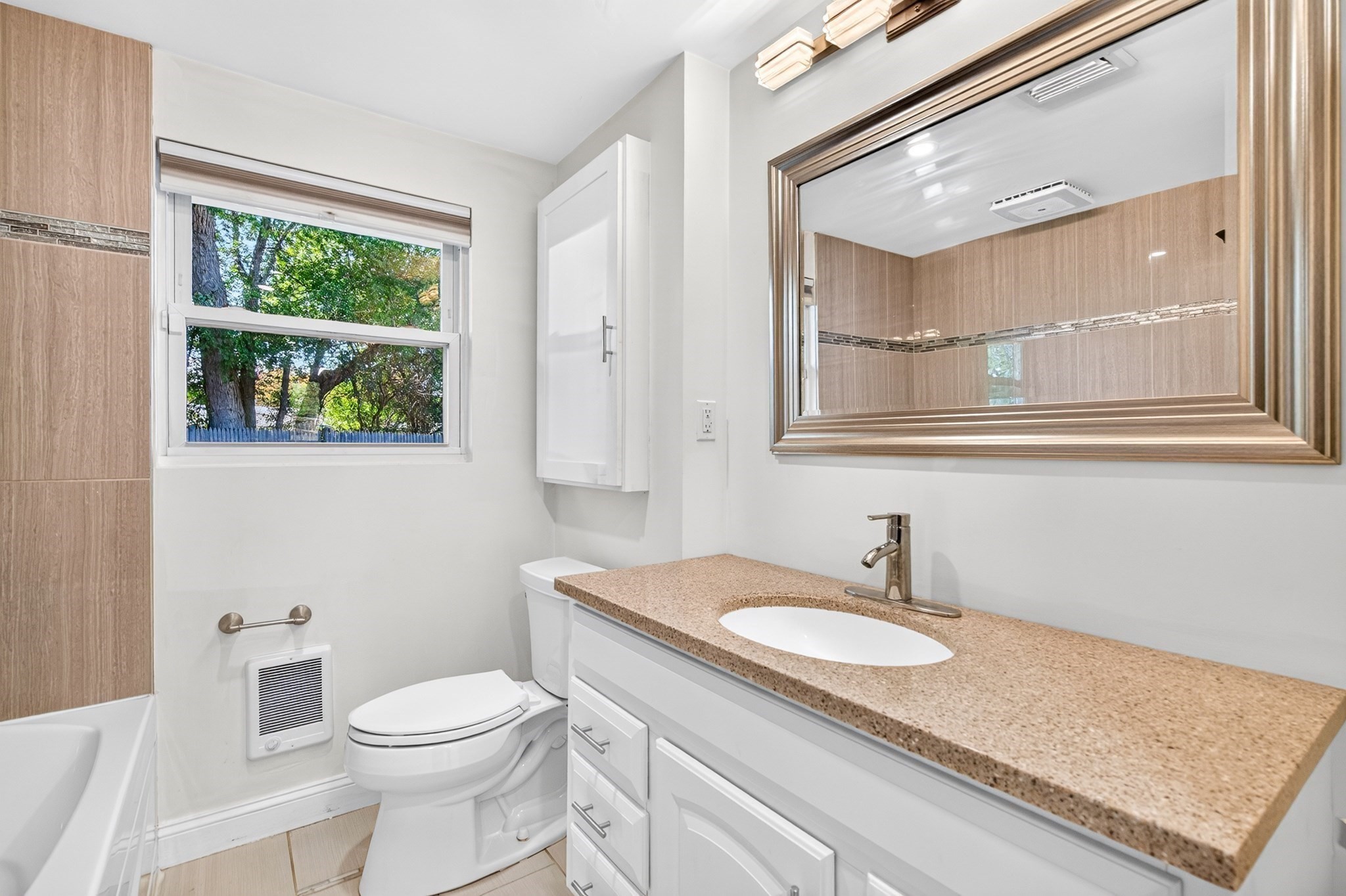 15 Roger Rd Property Photo 29