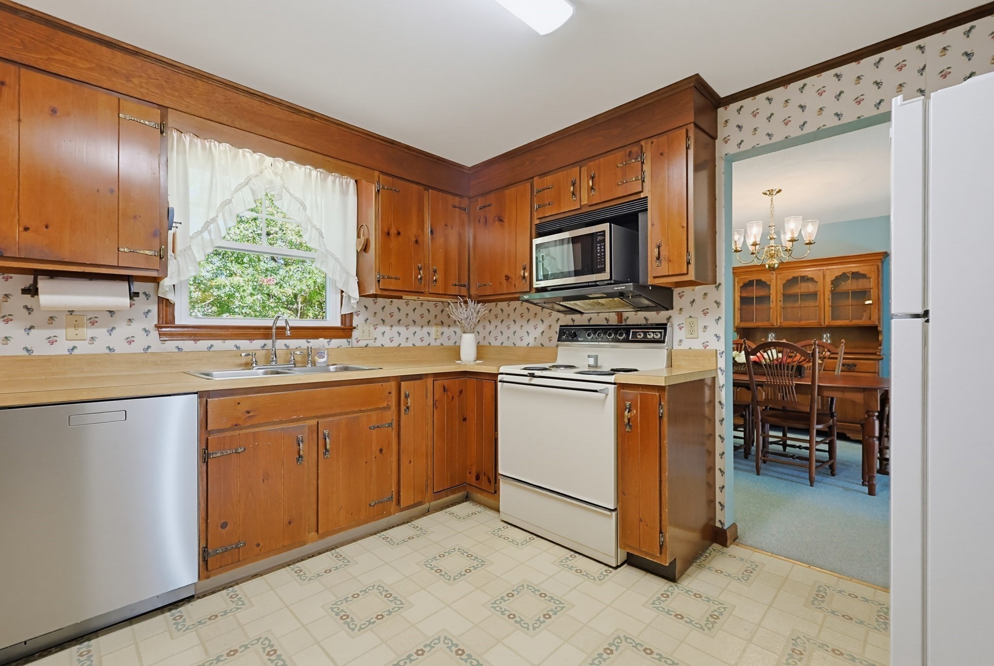 39 Janock Rd. Property Photo 5