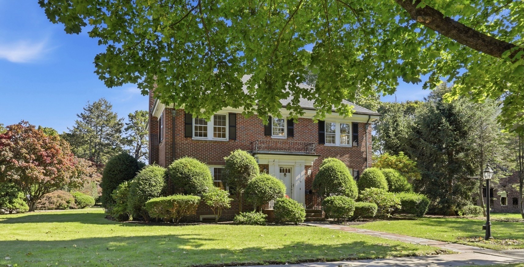 63 Wedgemere Avenue Property Photo 1