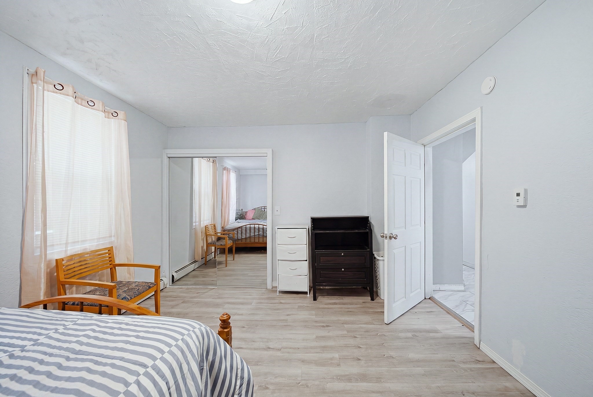 8 Cady St Property Photo 9
