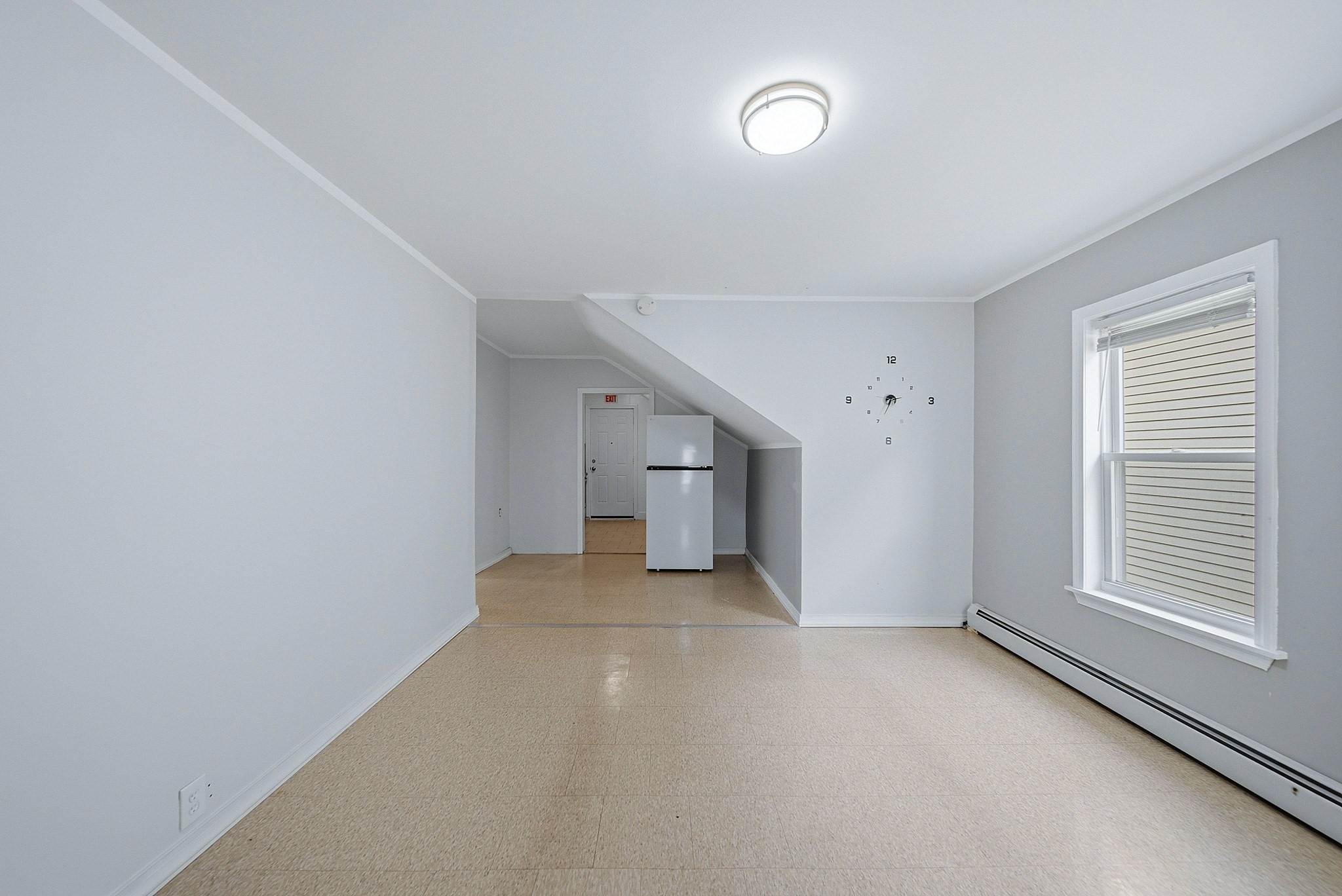 8 Cady St Property Photo 13
