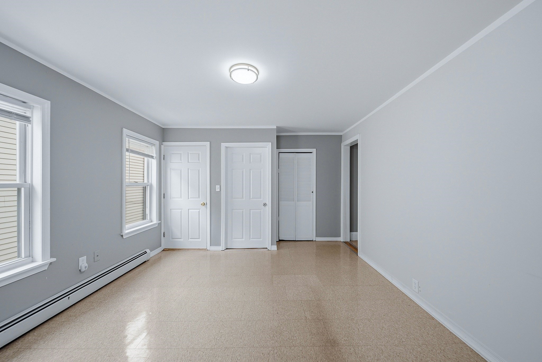 8 Cady St Property Photo 17