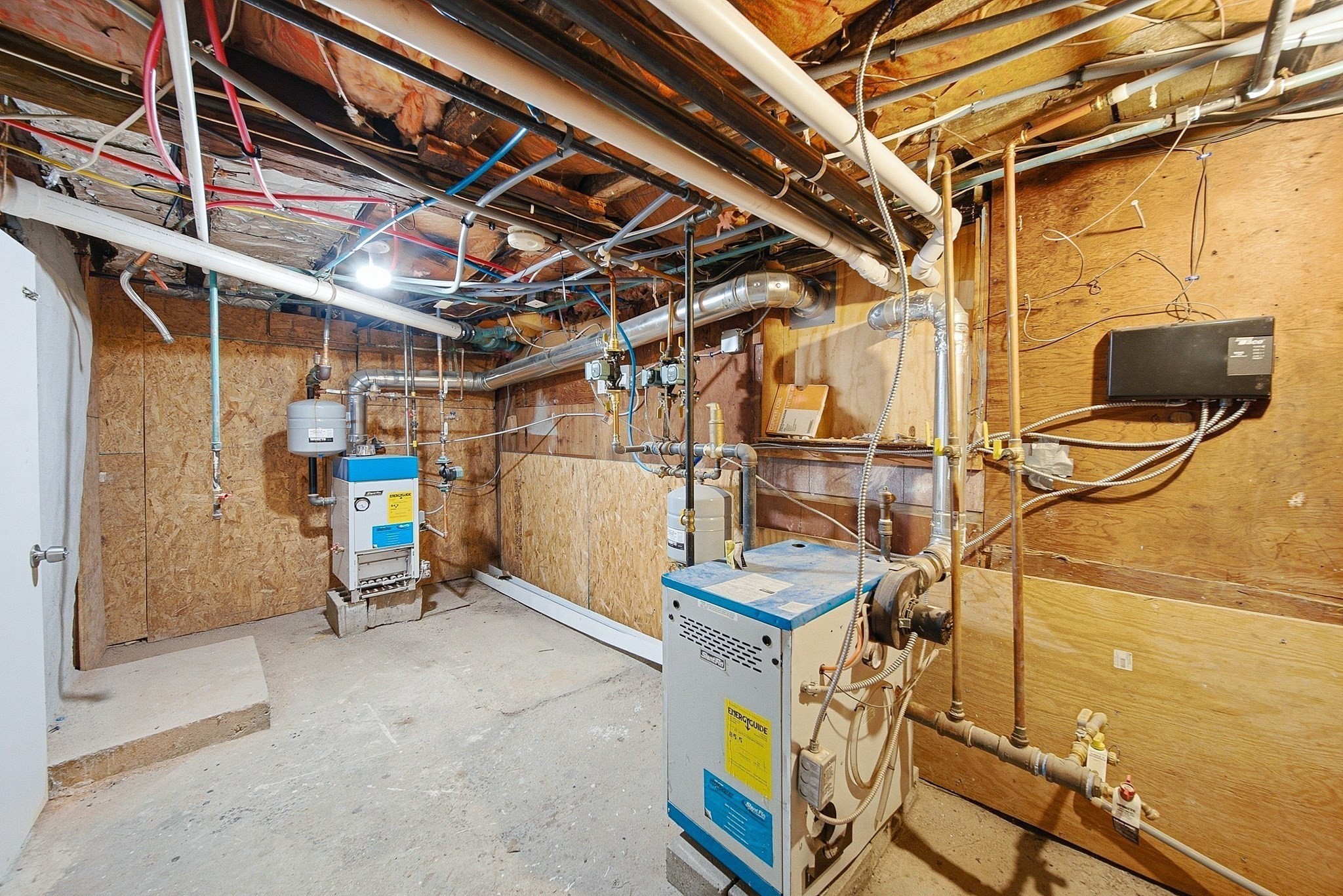 8 Cady St Property Photo 35