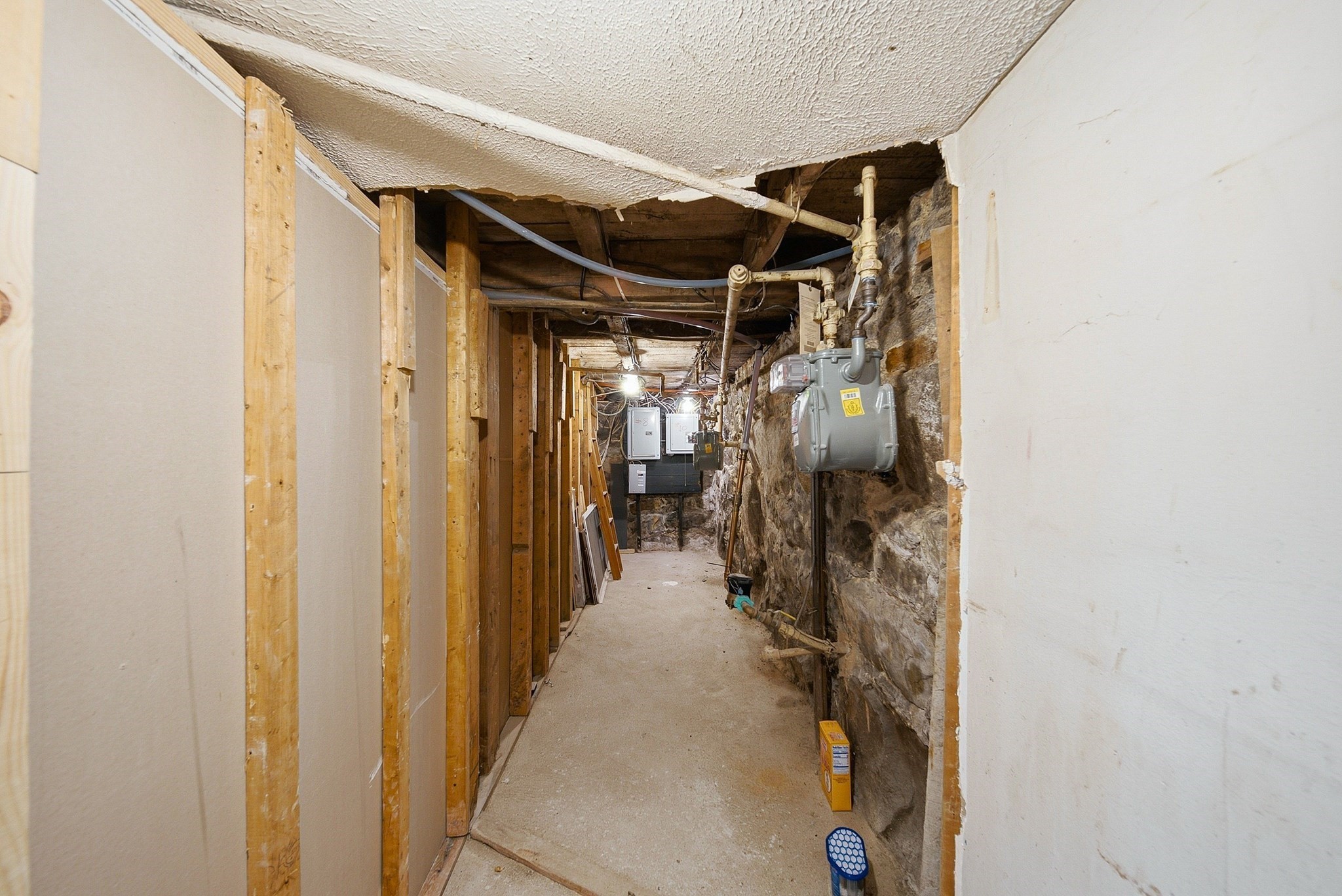 8 Cady St Property Photo 37