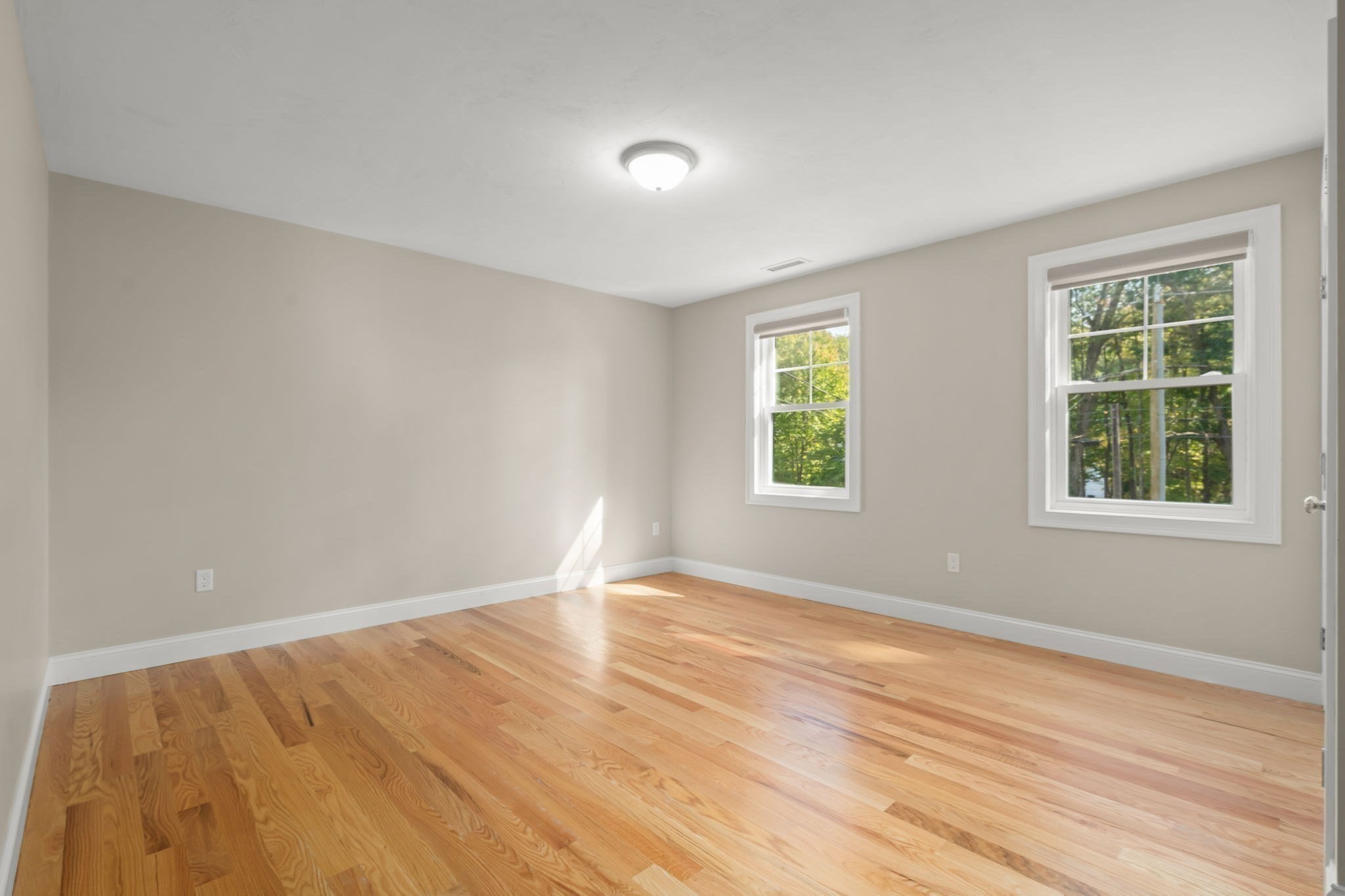 63 Locust St Property Photo 33