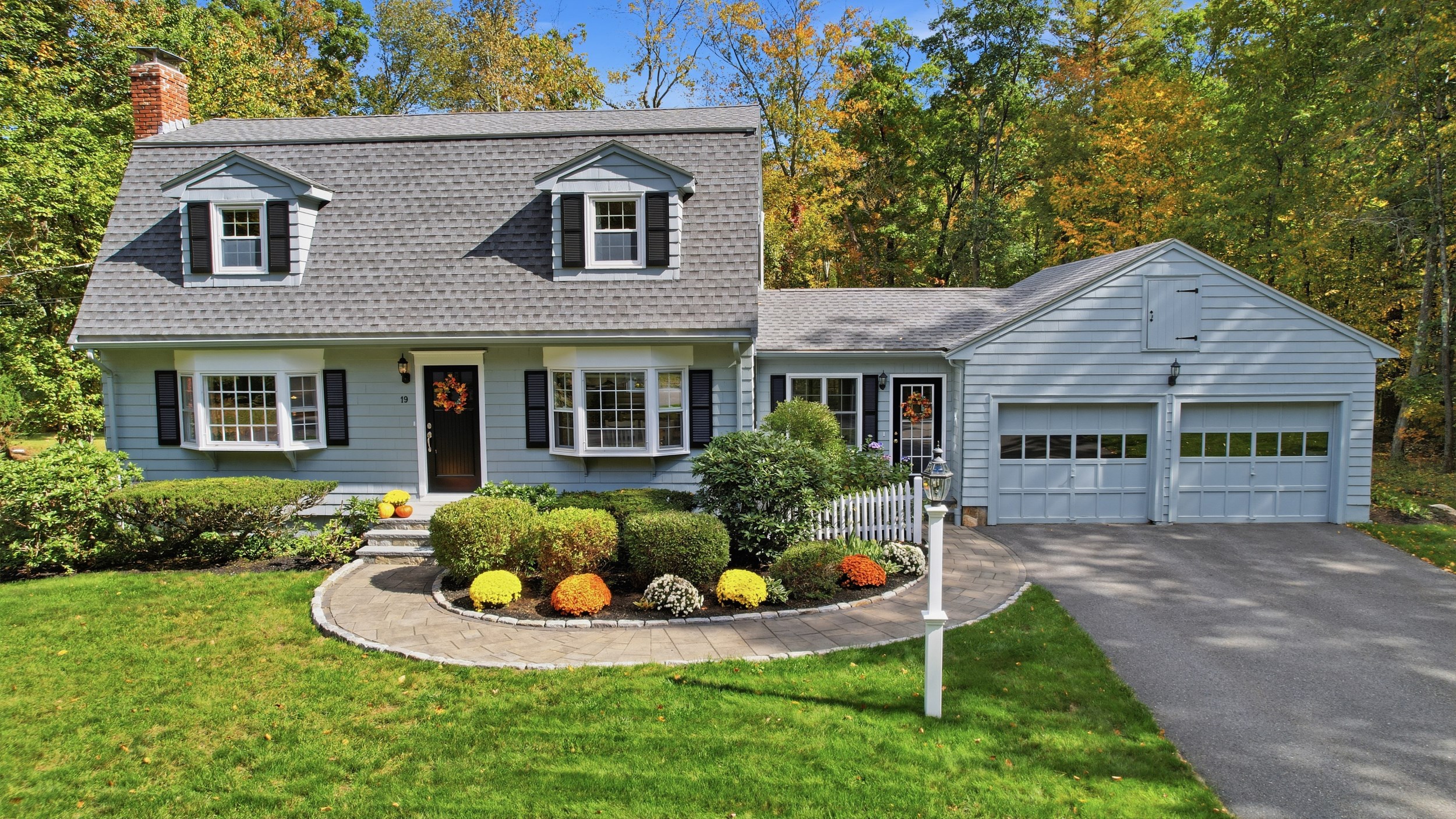 19 Evergreen Rd Property Photo 1