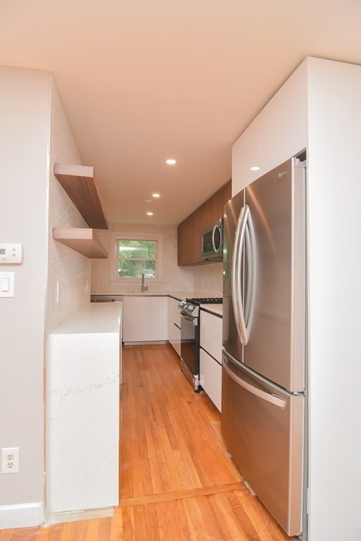 37-49 Arcadia Ave # 41 Property Photo 4