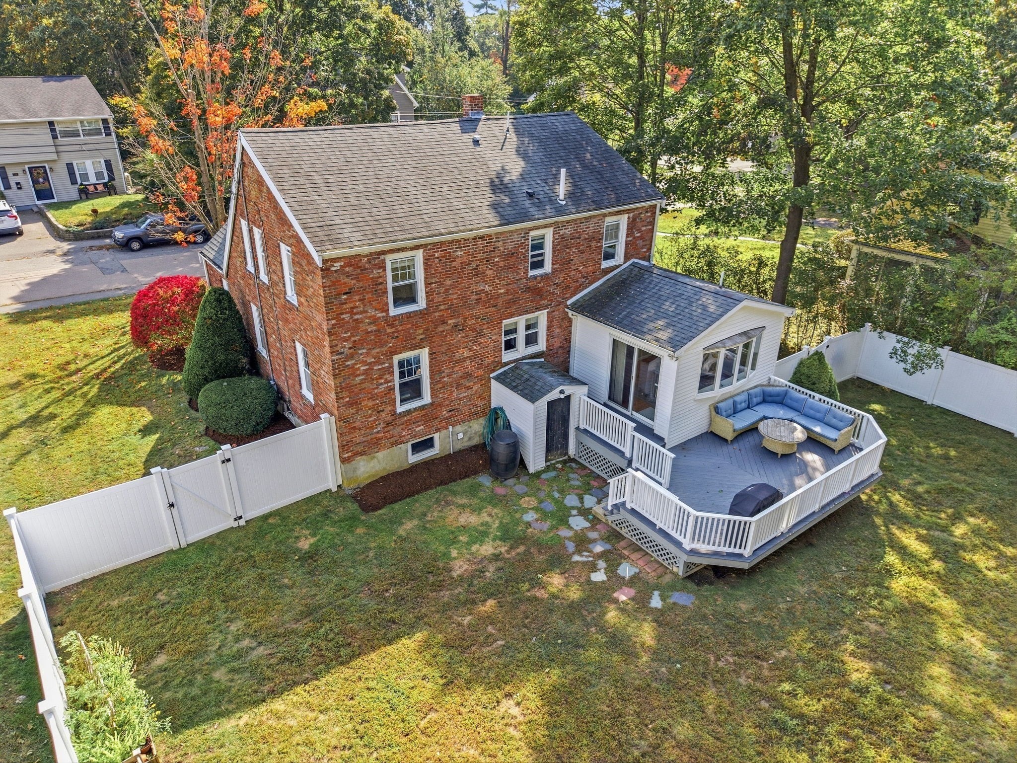 159 Madison St Property Photo 34