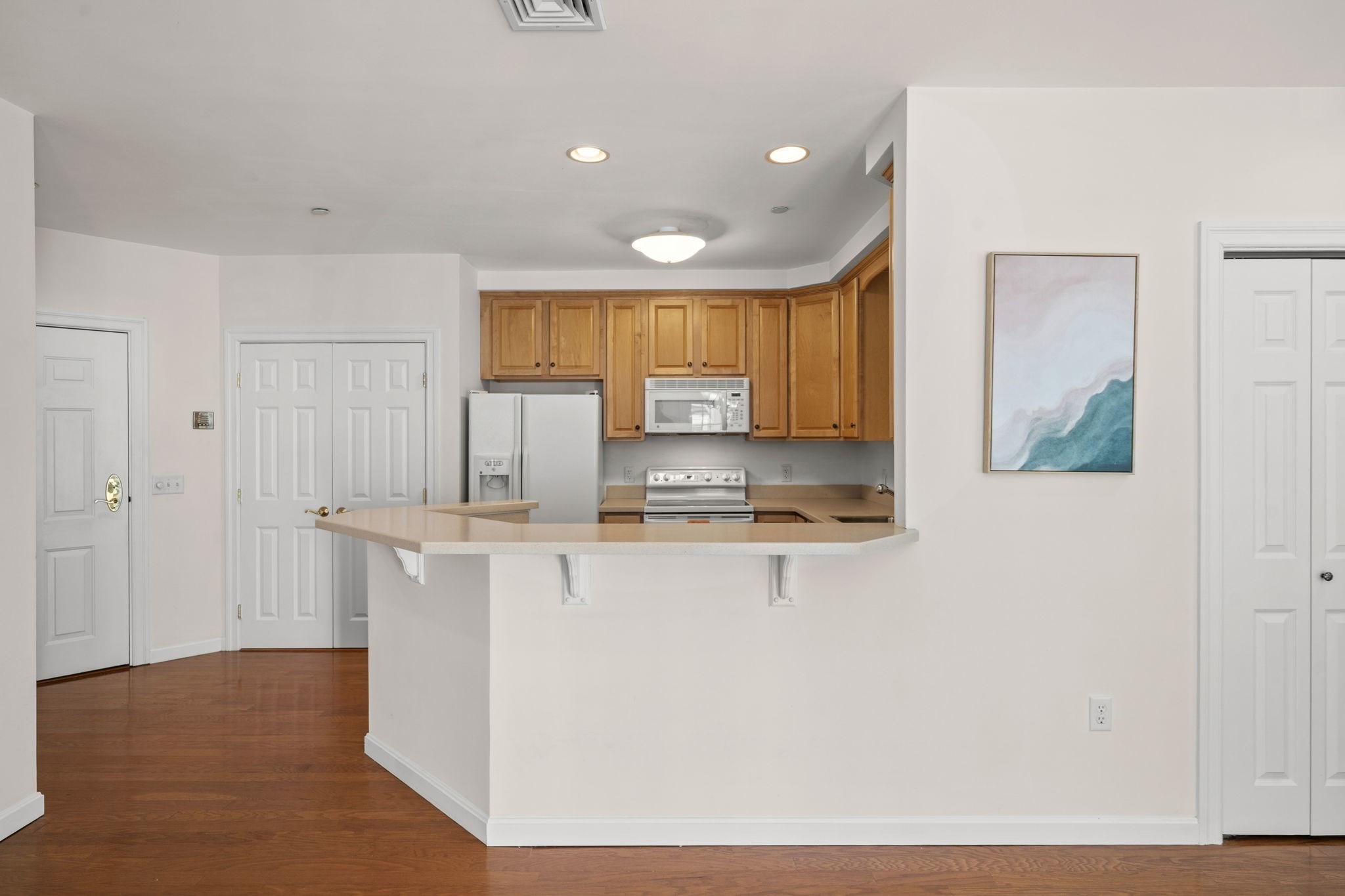 210 Chickering Rd # 201a Property Photo 10
