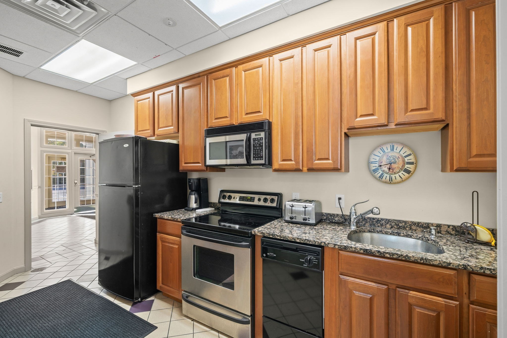 210 Chickering Rd # 201a Property Photo 26