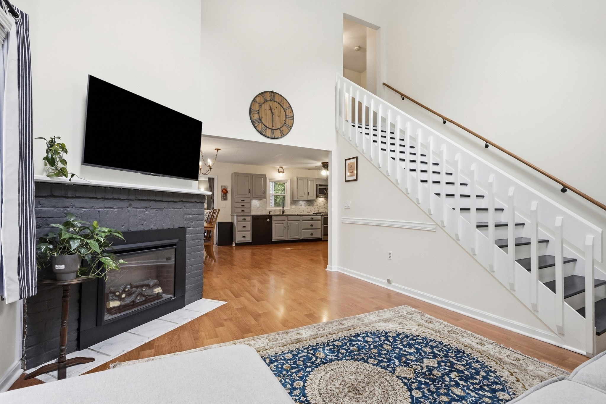 8 Guilford St Property Photo 1