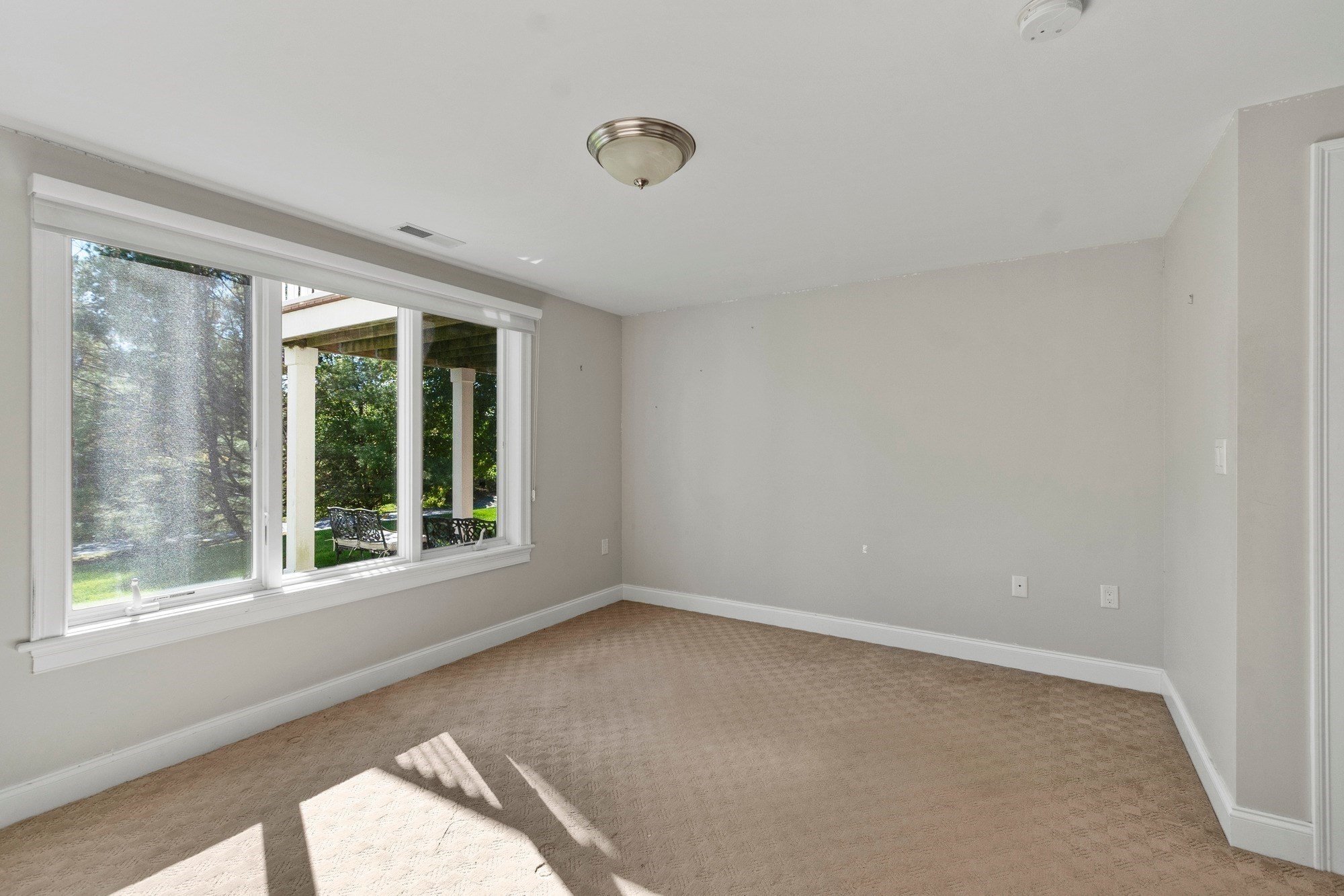 7 Ivana Dr # 7 Property Photo 31