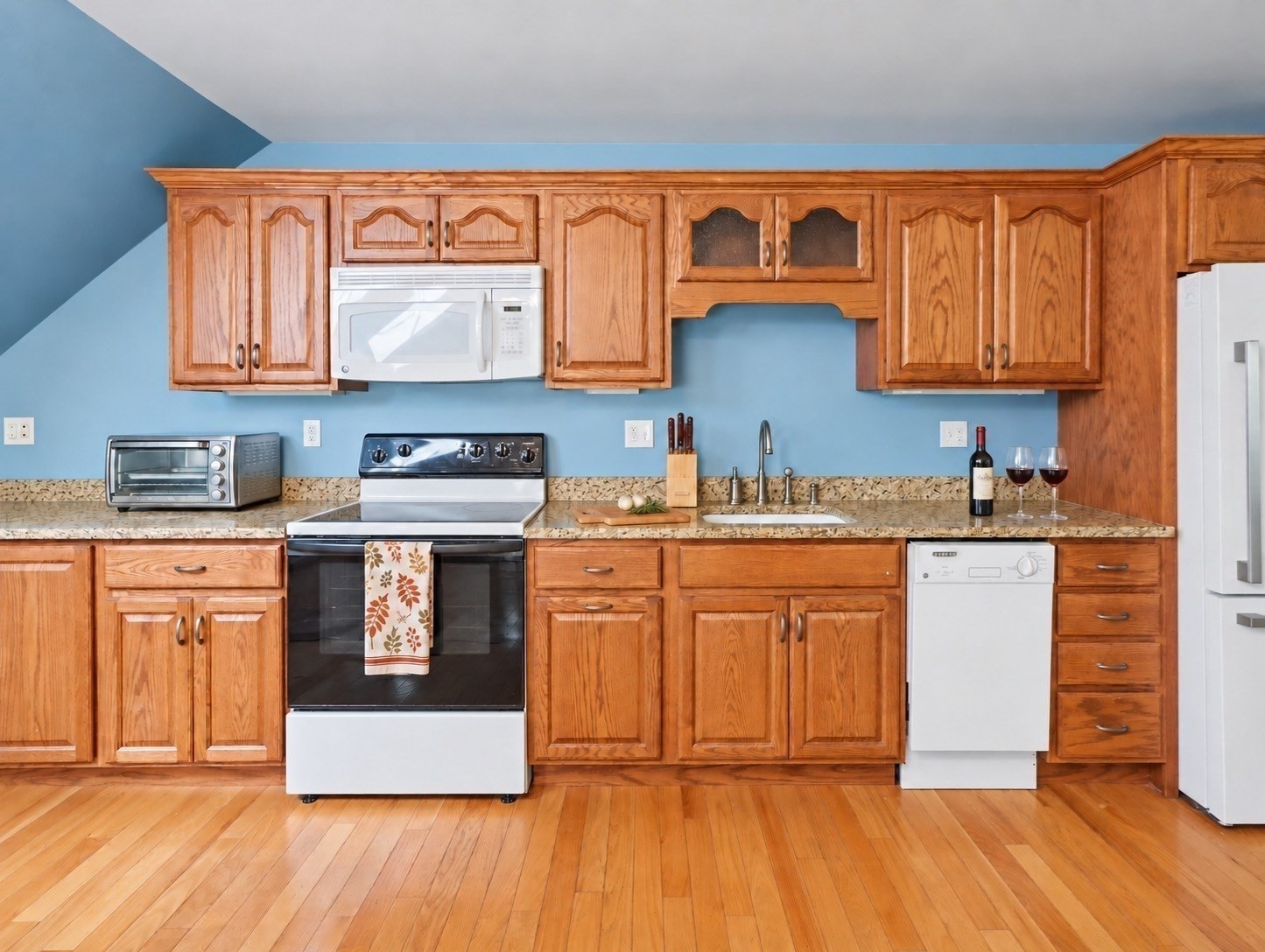 17 N Washington St Property Photo 31