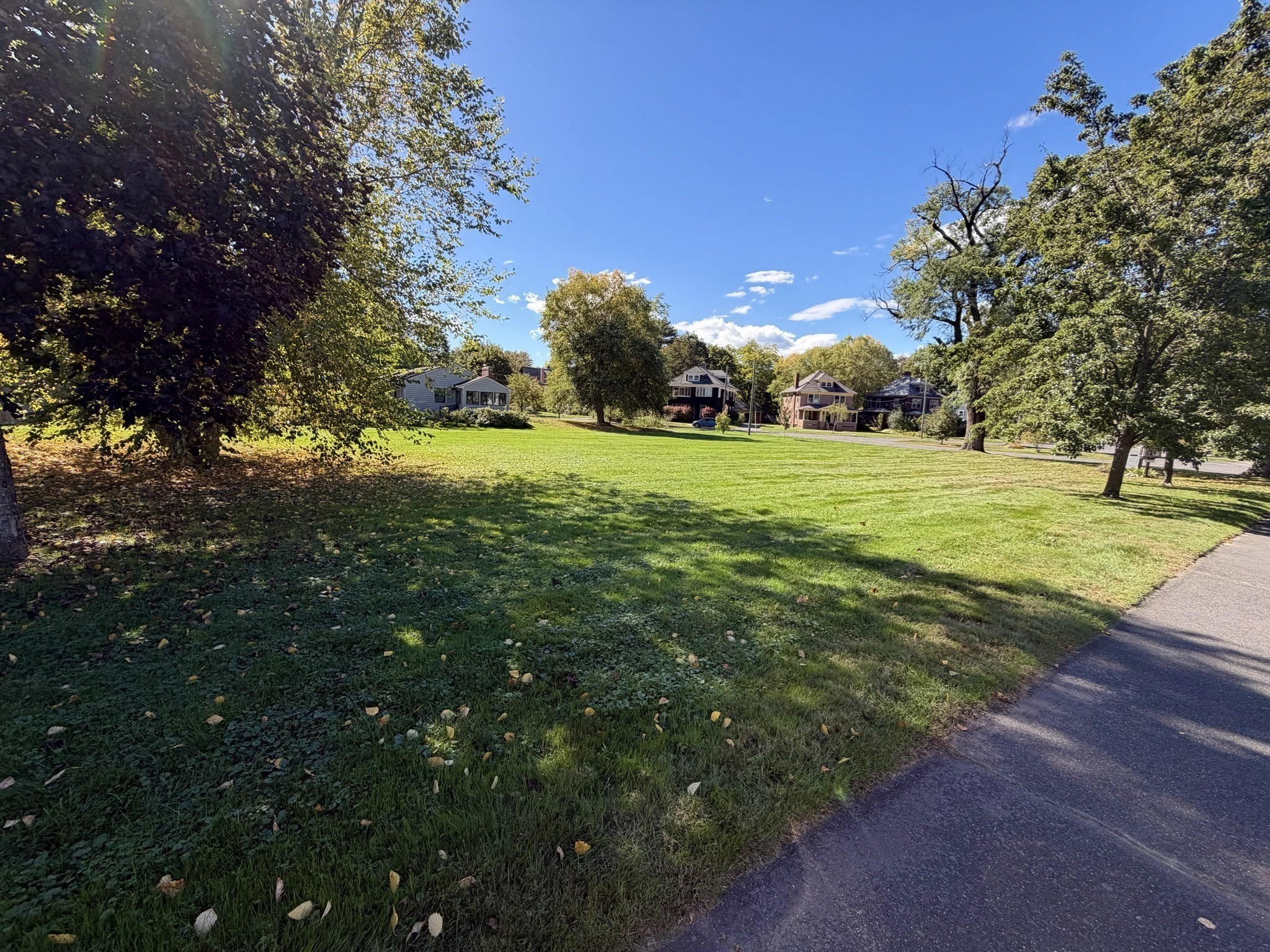 22 Madison Circle Property Photo 27