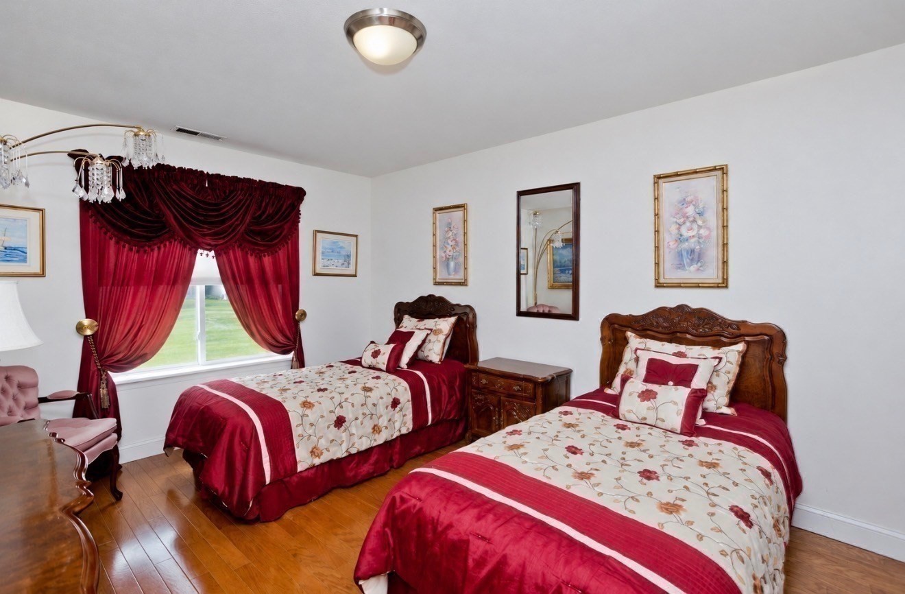 120 Nassau Dr # 120 Property Photo 15