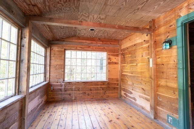 21 Guard Property Photo 30