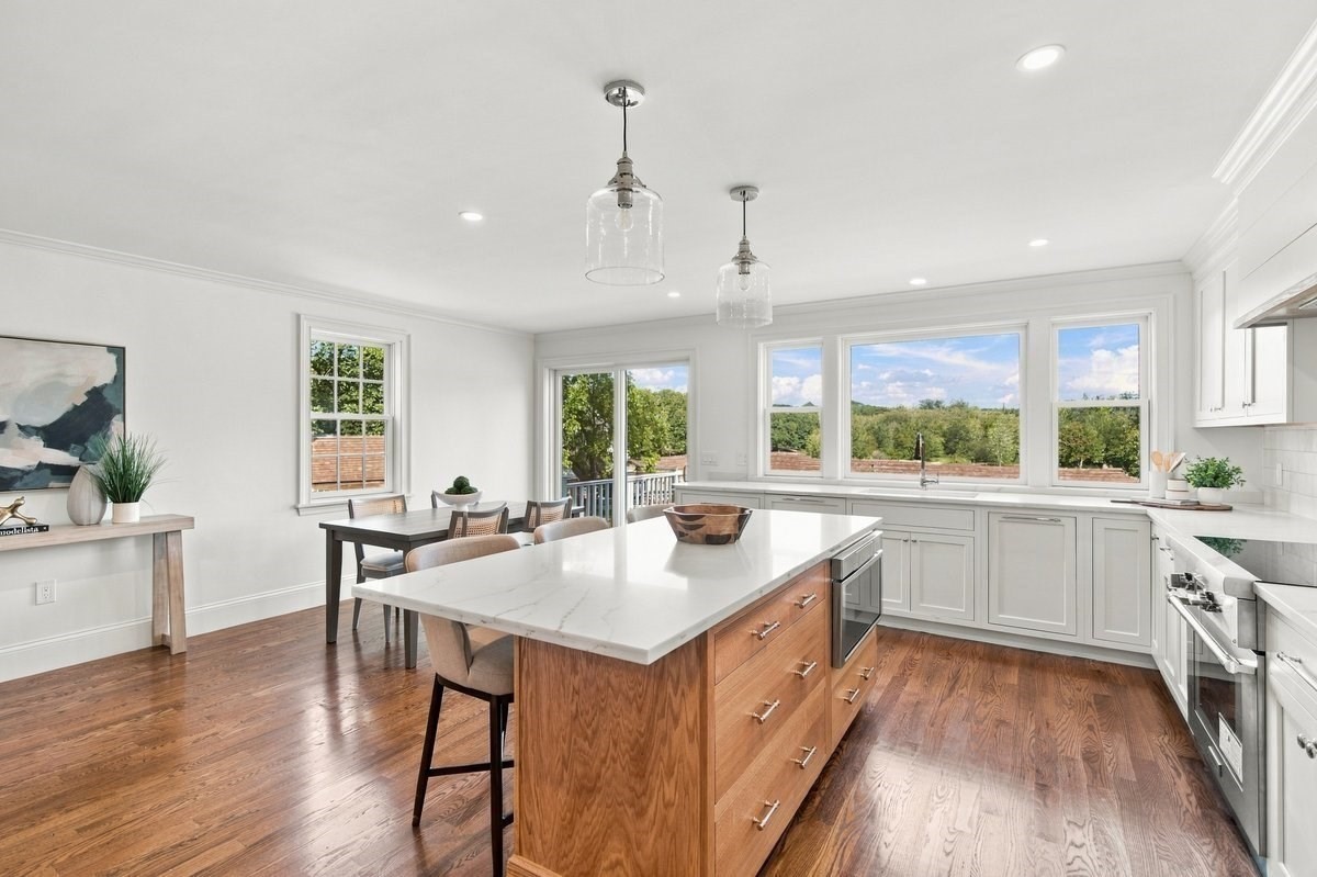 160 Hersey St Property Photo 10