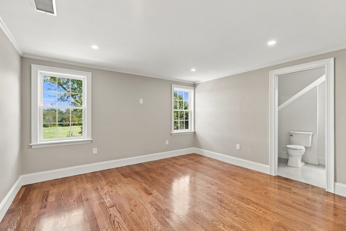 160 Hersey St Property Photo 28