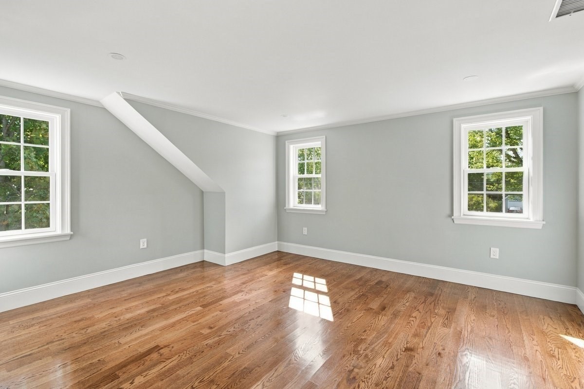 160 Hersey St Property Photo 33
