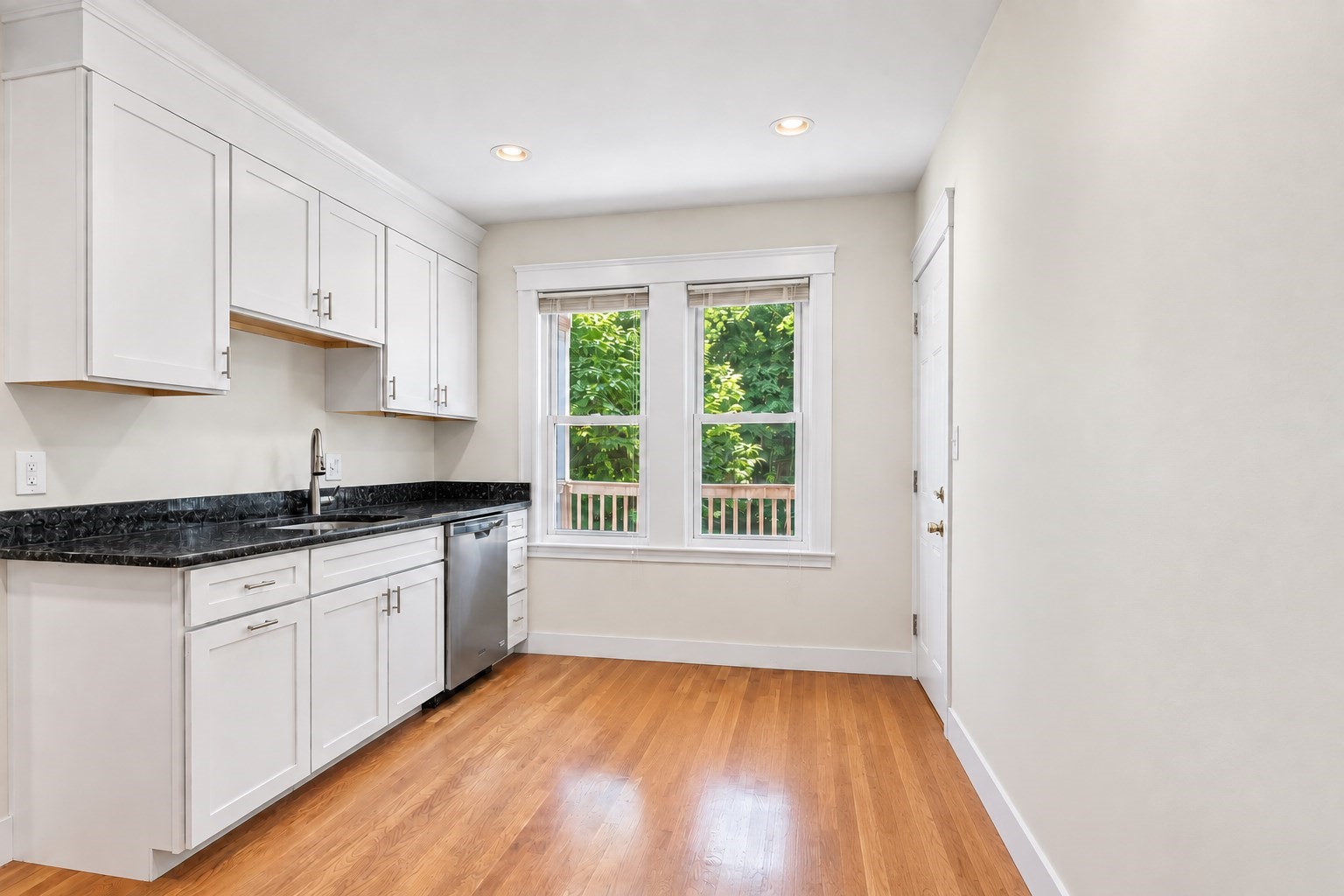 9 Bailey St # 3 Property Photo 19