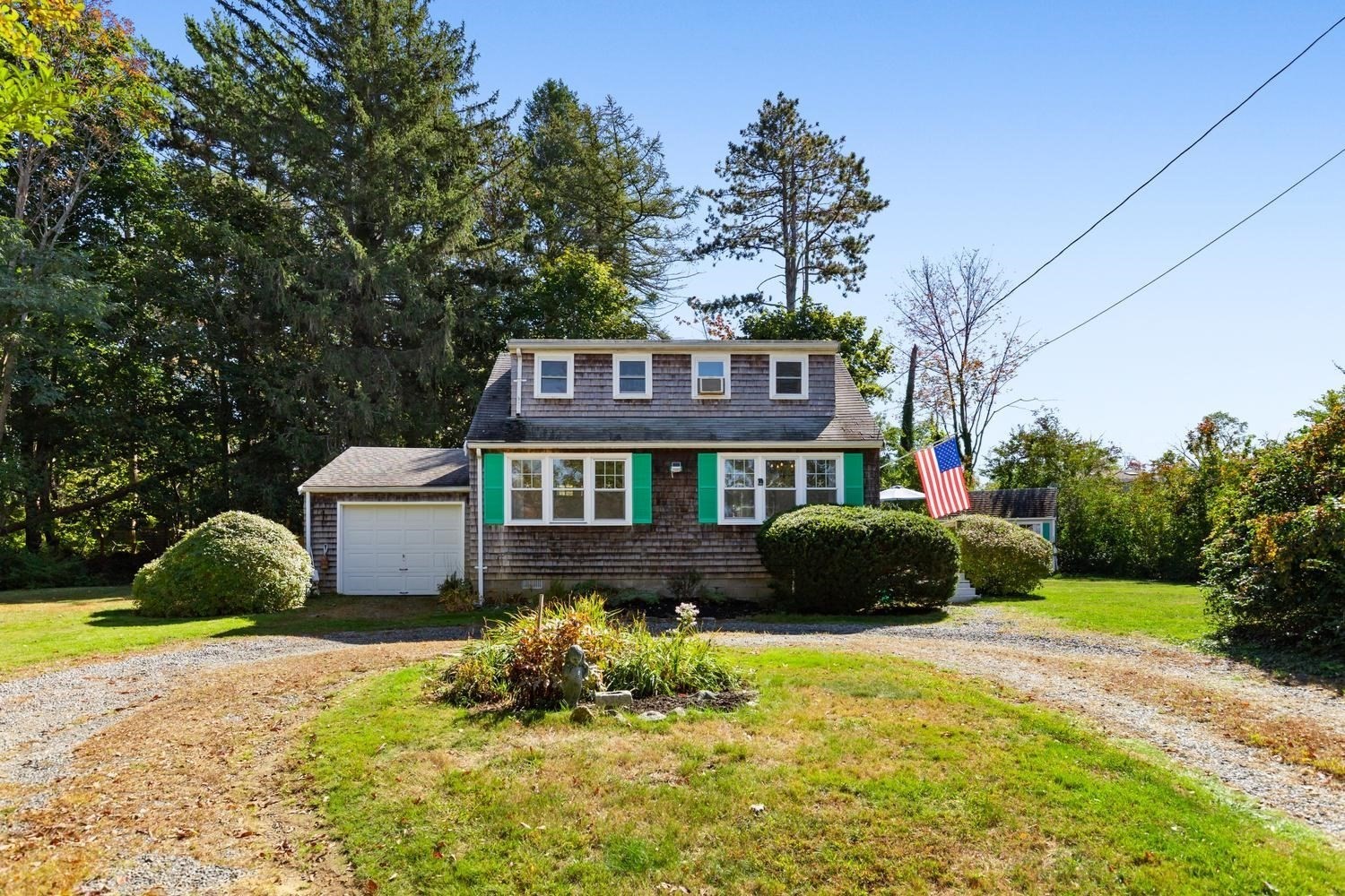 8 Bayfield Road Property Photo 1