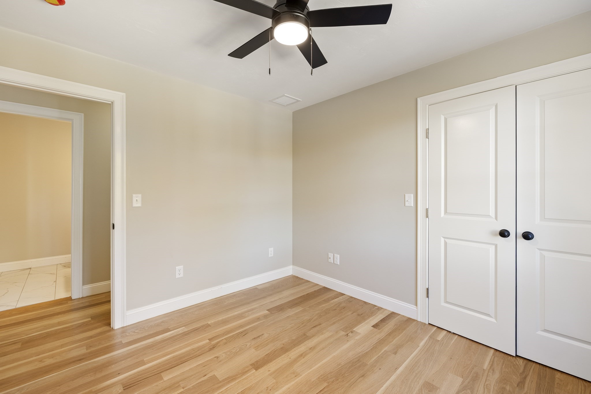 335 Reed Street Property Photo 16