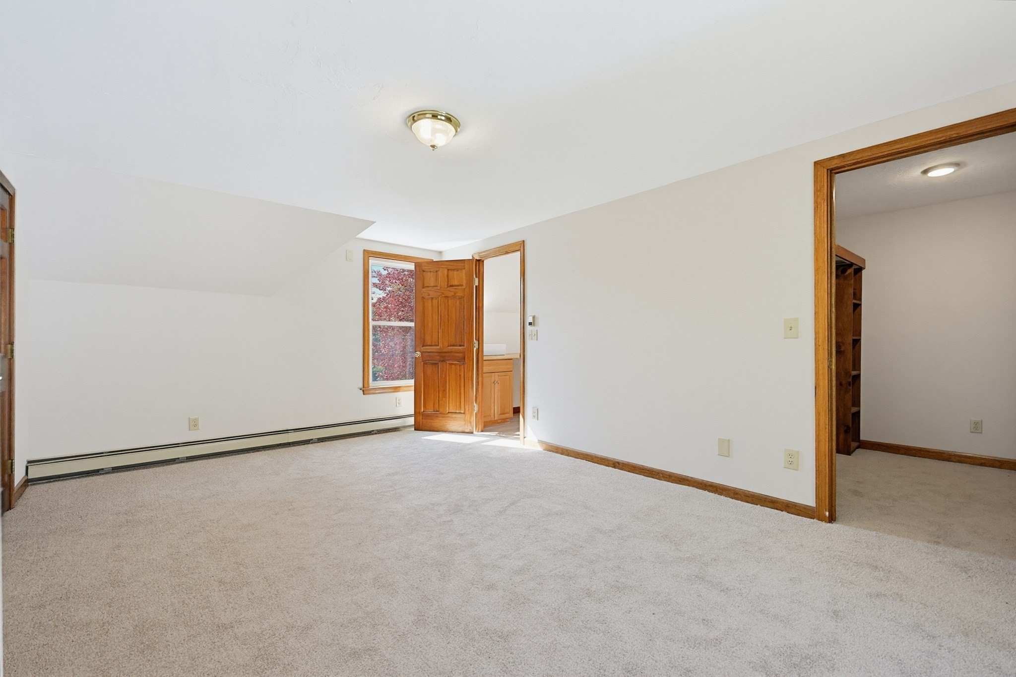 37 Logan Ave Property Photo 17
