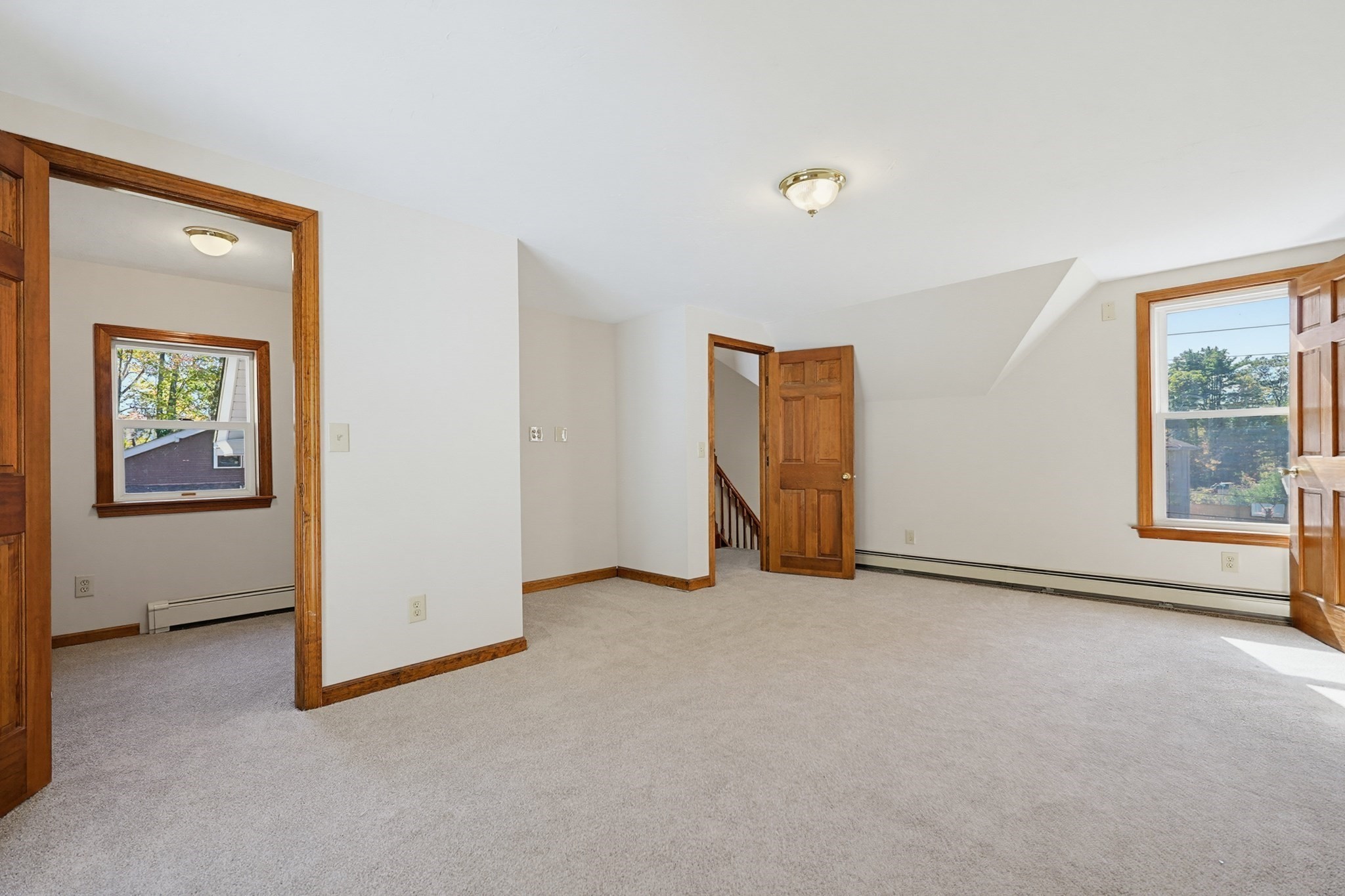 37 Logan Ave Property Photo 19