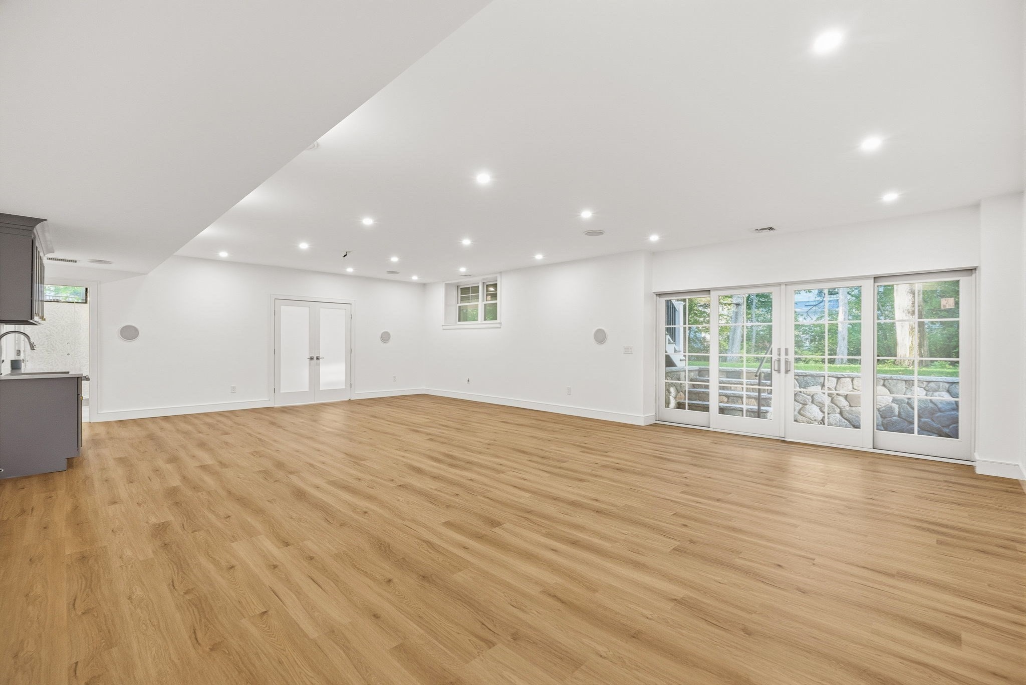 311 Dedham Avenue Property Photo 32