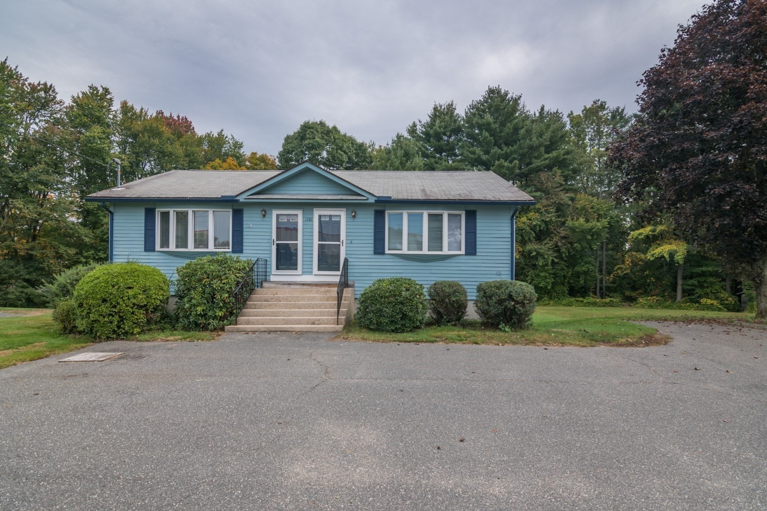 1285 Calkins Rd # B Property Photo 15