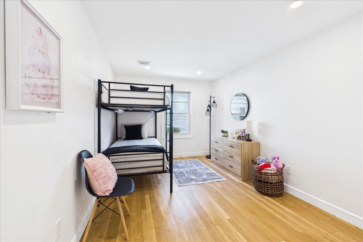 40 Dix Street Property Photo 15