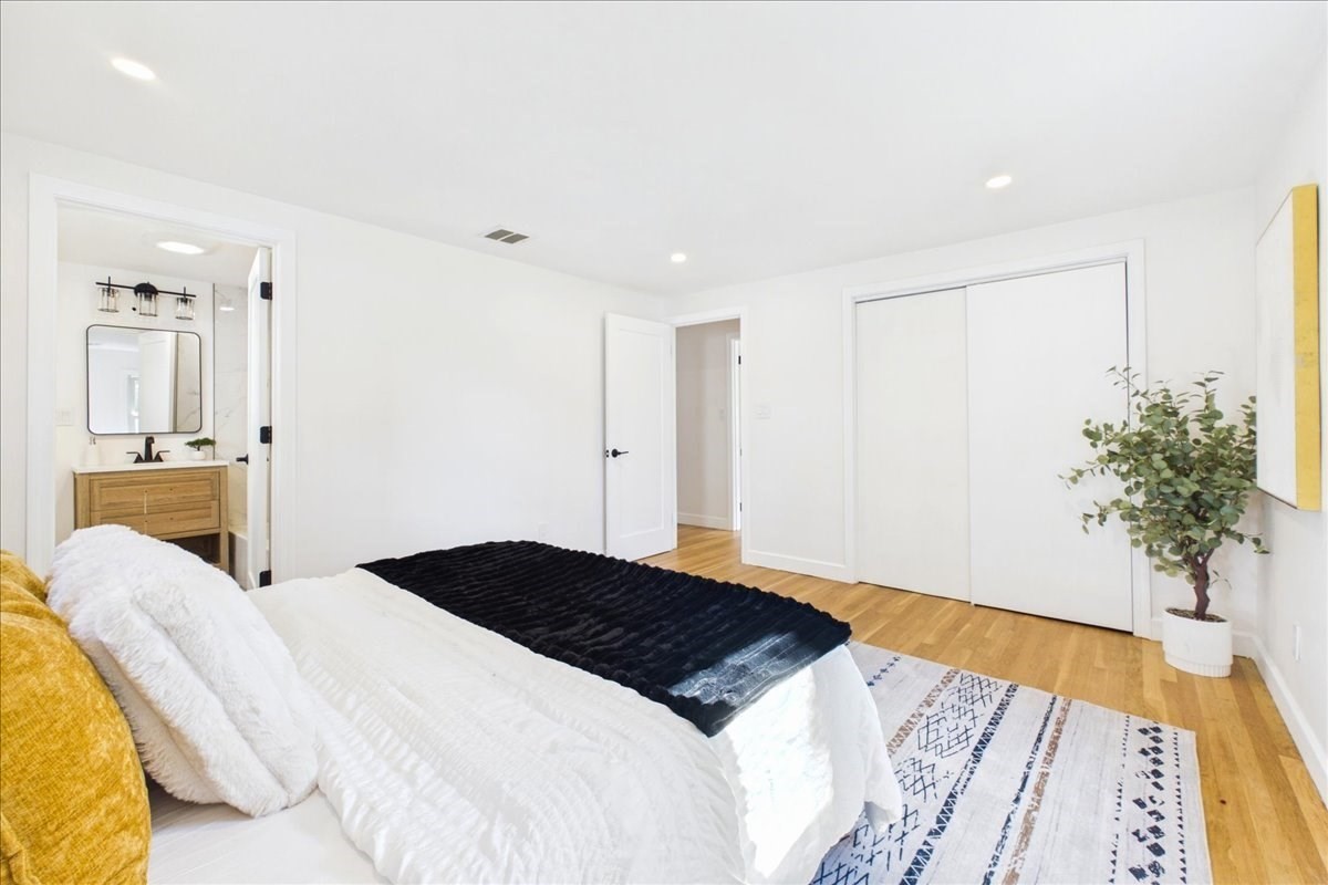 40 Dix Street Property Photo 23