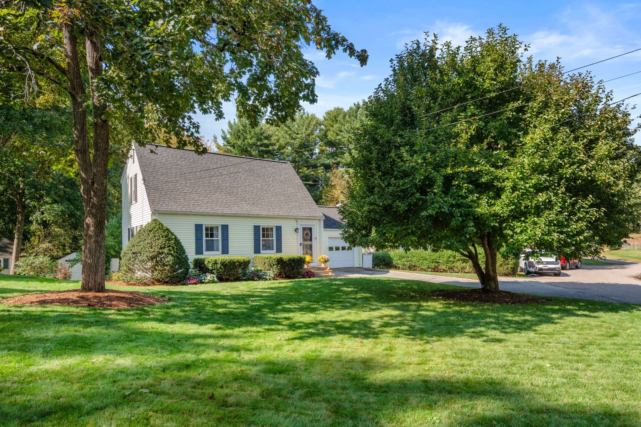 9 Pocahontas Property Photo 1