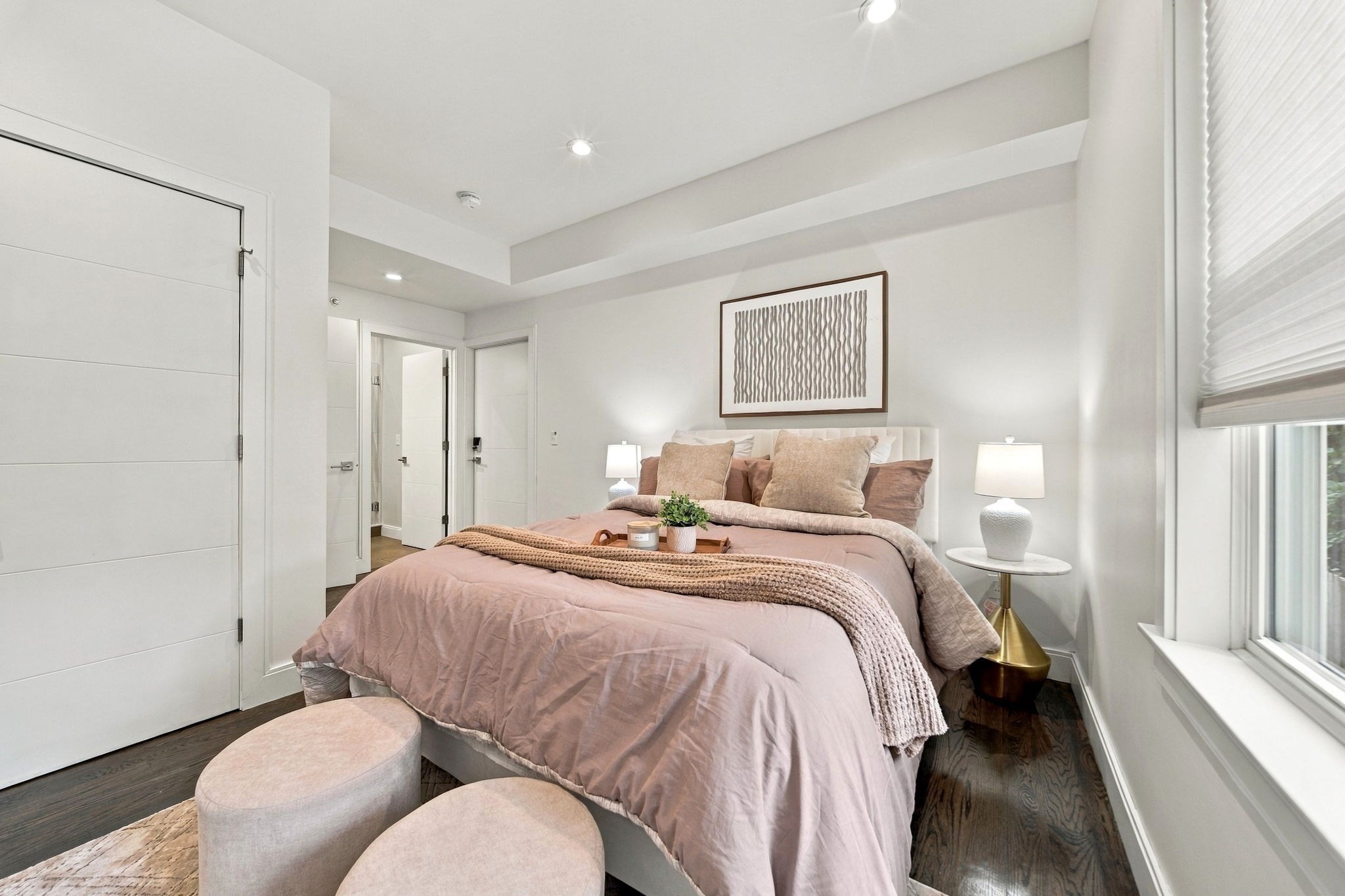 9 Lithgow St # 1 Property Photo 13