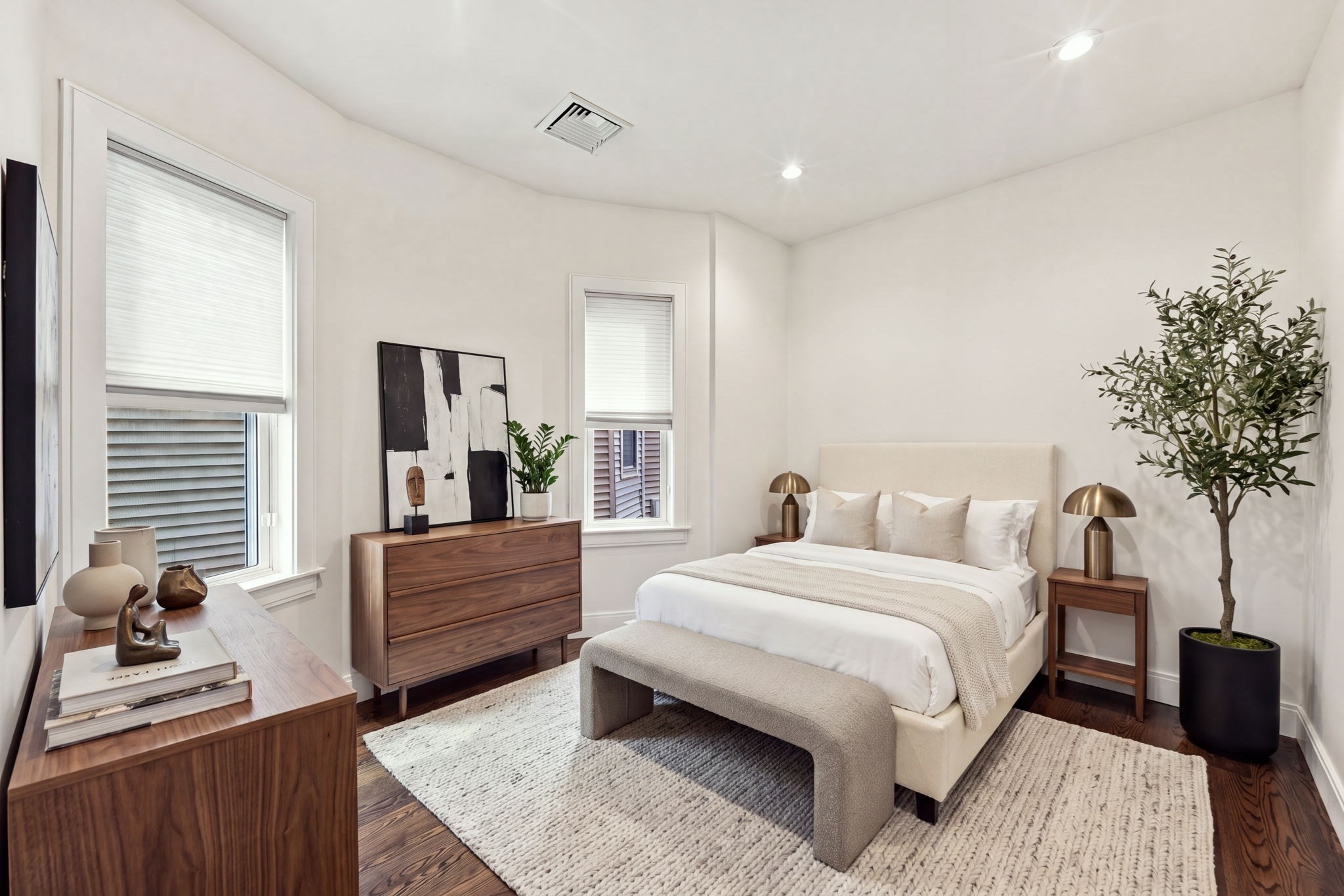 9 Lithgow St # 1 Property Photo 18