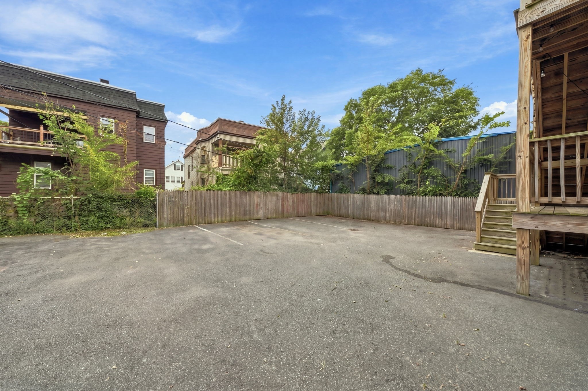 9 Lithgow St # 1 Property Photo 29