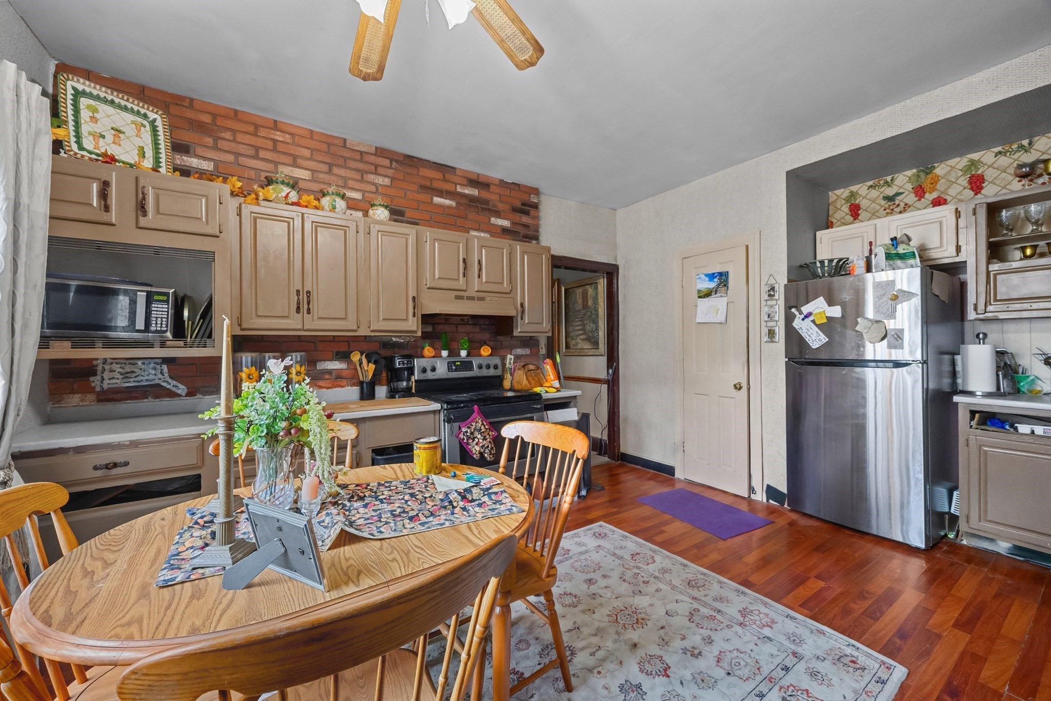 3 Knight St. Property Photo 4