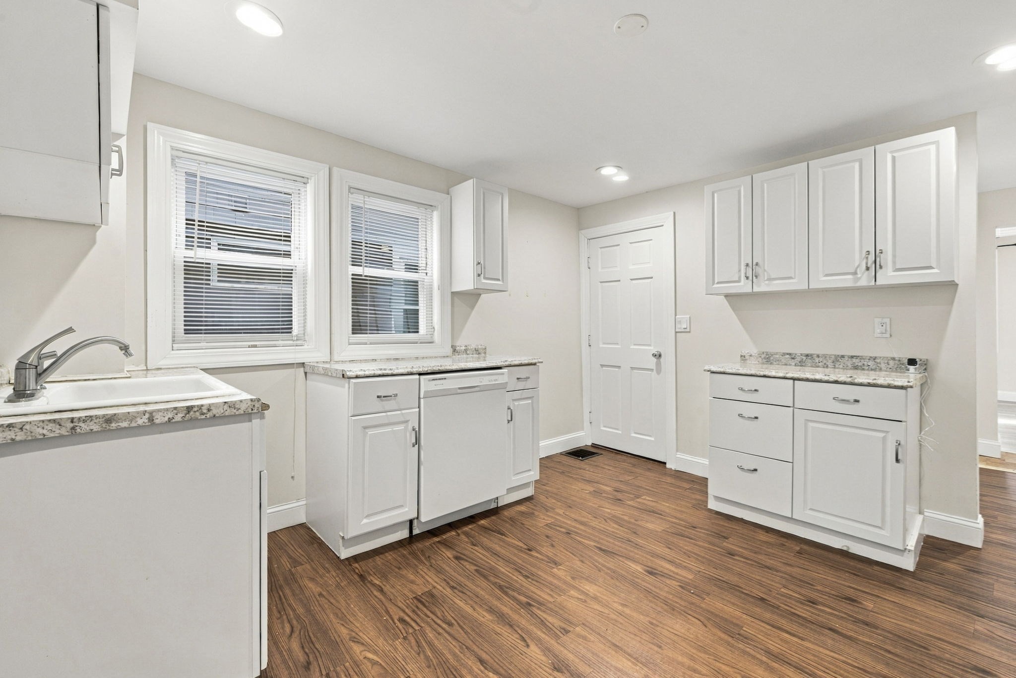 15 Skehan Street Property Photo 4